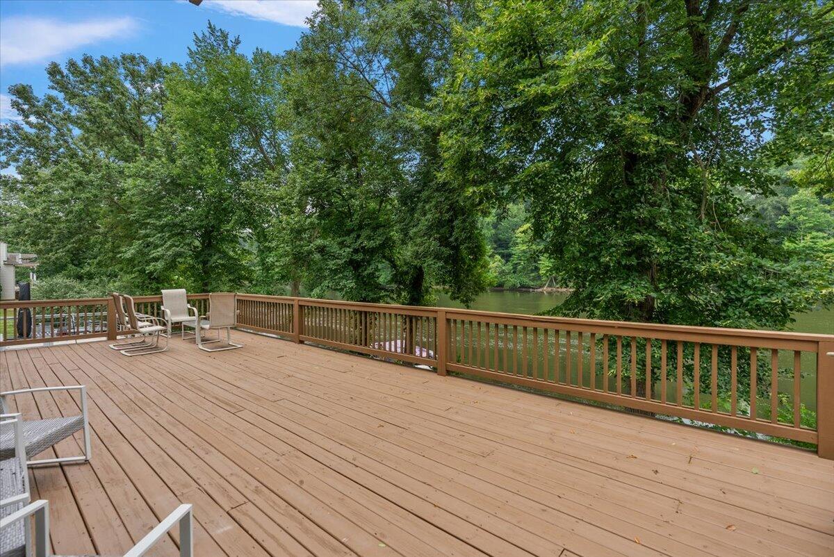 626 Swan River Drive Benton Harbor MI 49022