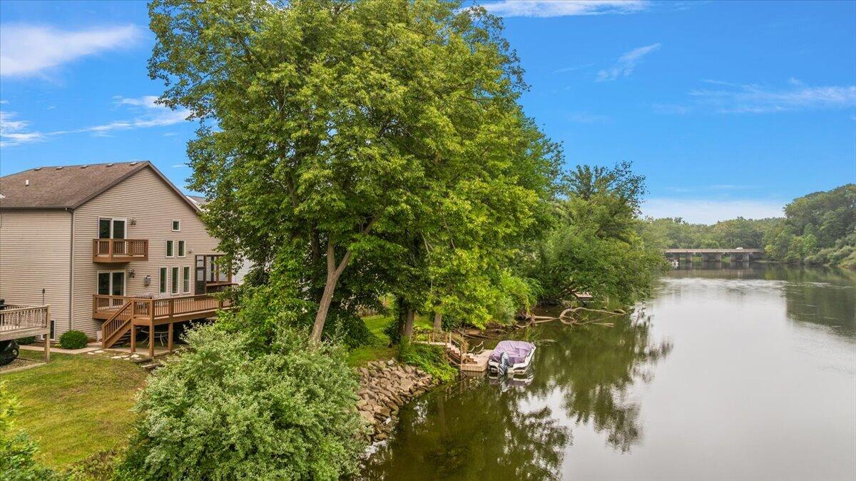 626 Swan River Drive Benton Harbor MI 49022