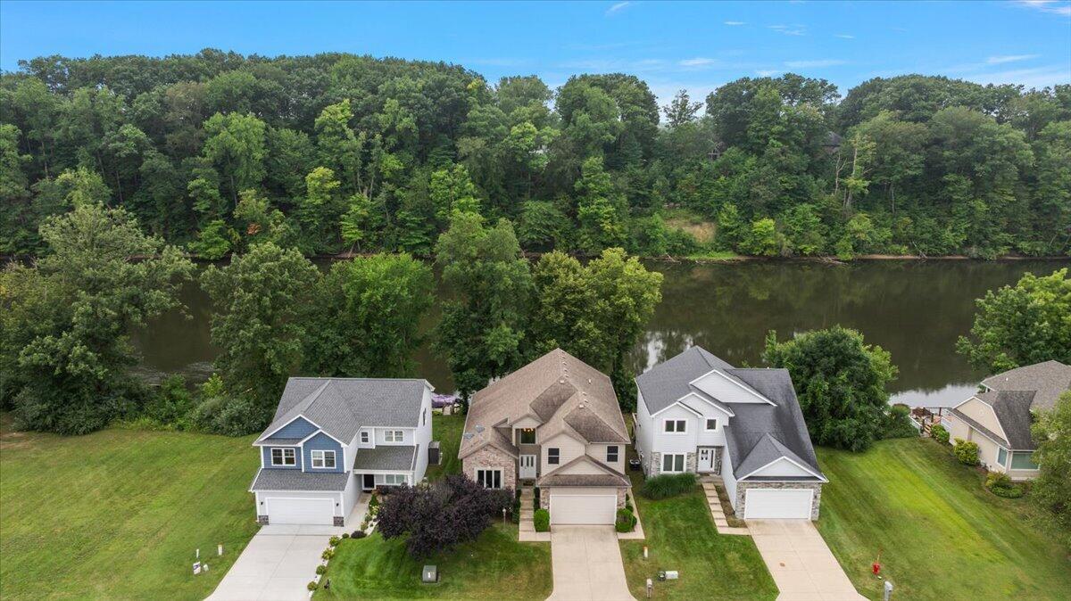 626 Swan River Drive Benton Harbor MI 49022
