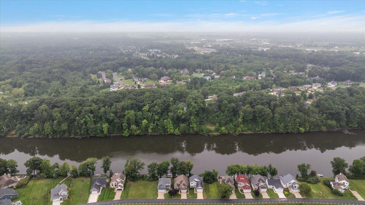 626 Swan River Drive Benton Harbor MI 49022