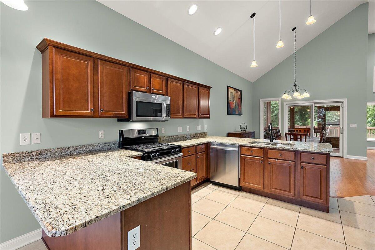 626 Swan River Drive Benton Harbor MI 49022