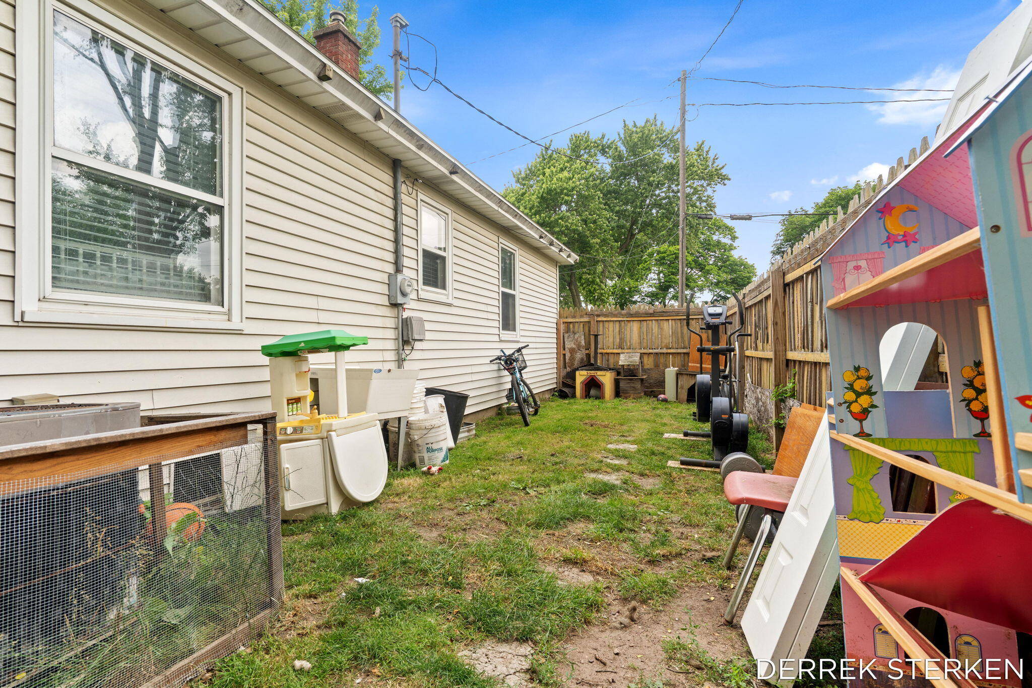 205 N Franklin Street Zeeland MI 49464