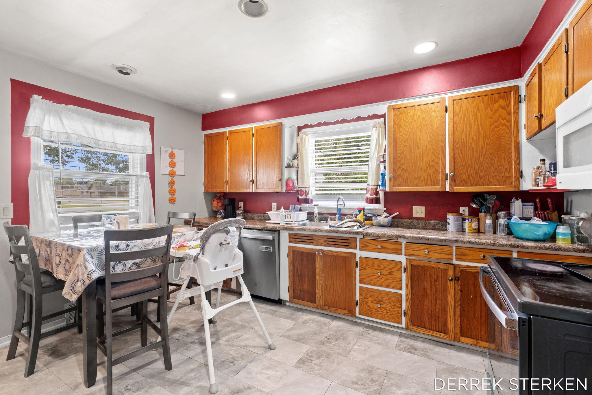 205 N Franklin Street Zeeland MI 49464