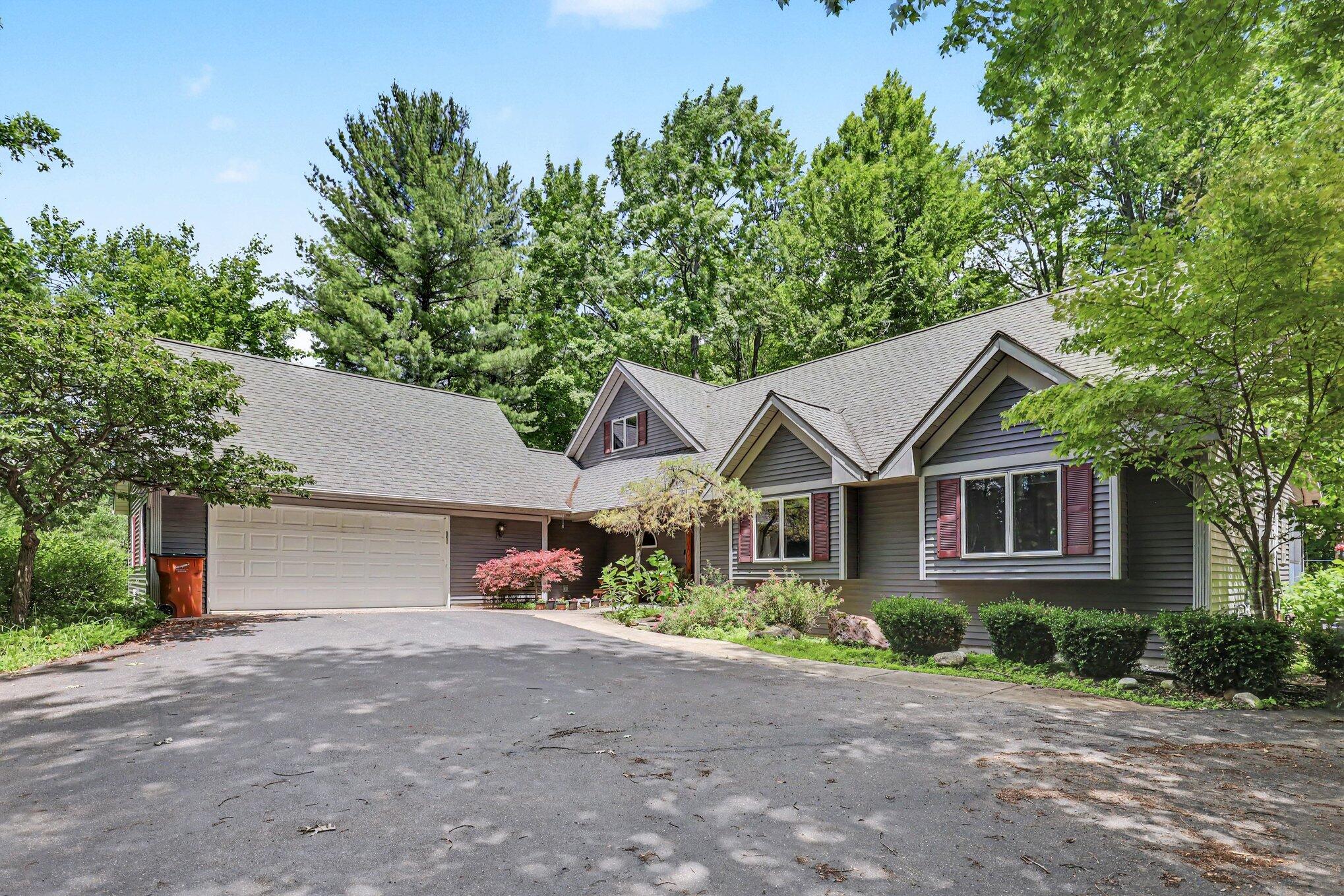 10735 Brown Lake Drive NE Rockford MI 49341