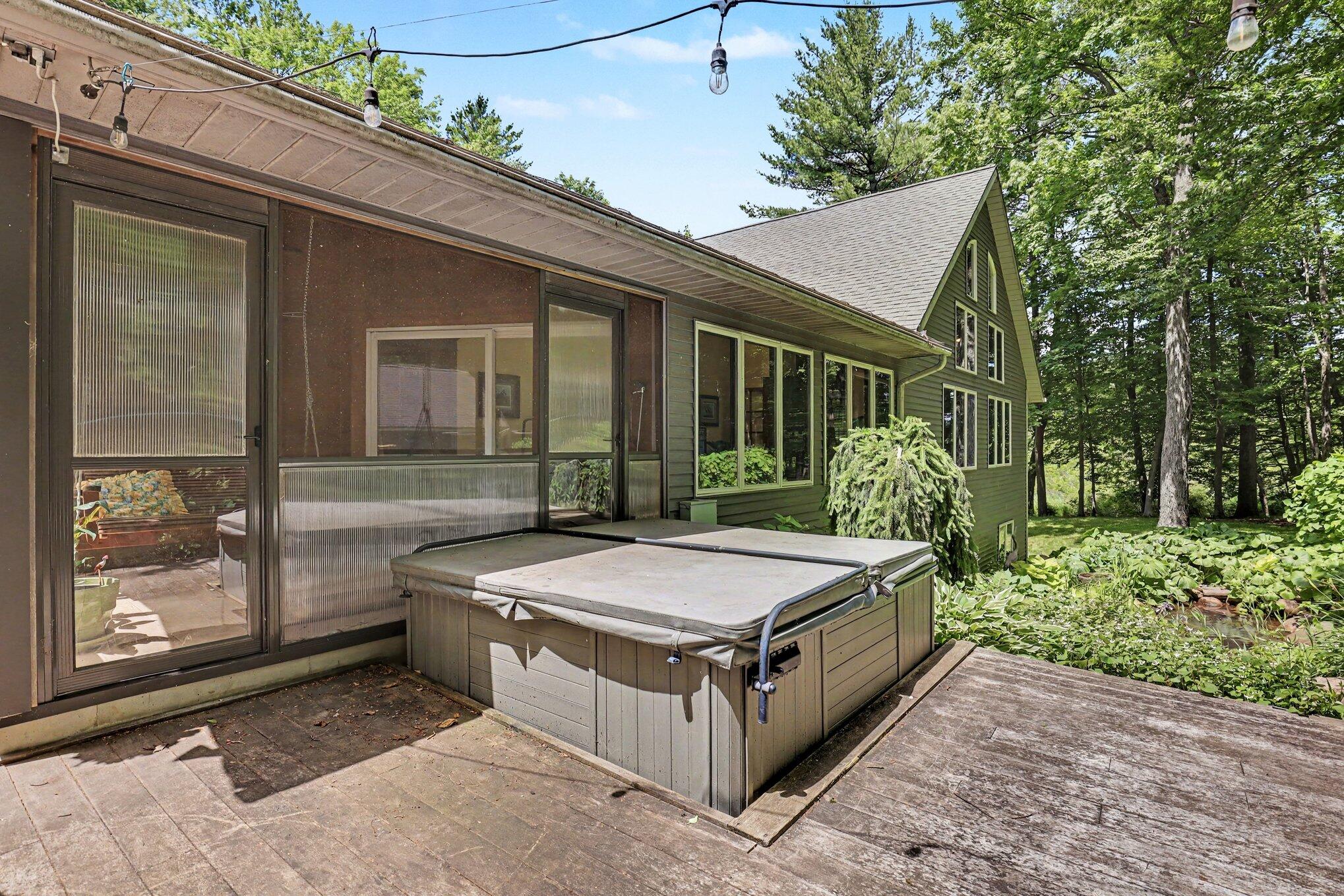 10735 Brown Lake Drive NE Rockford MI 49341
