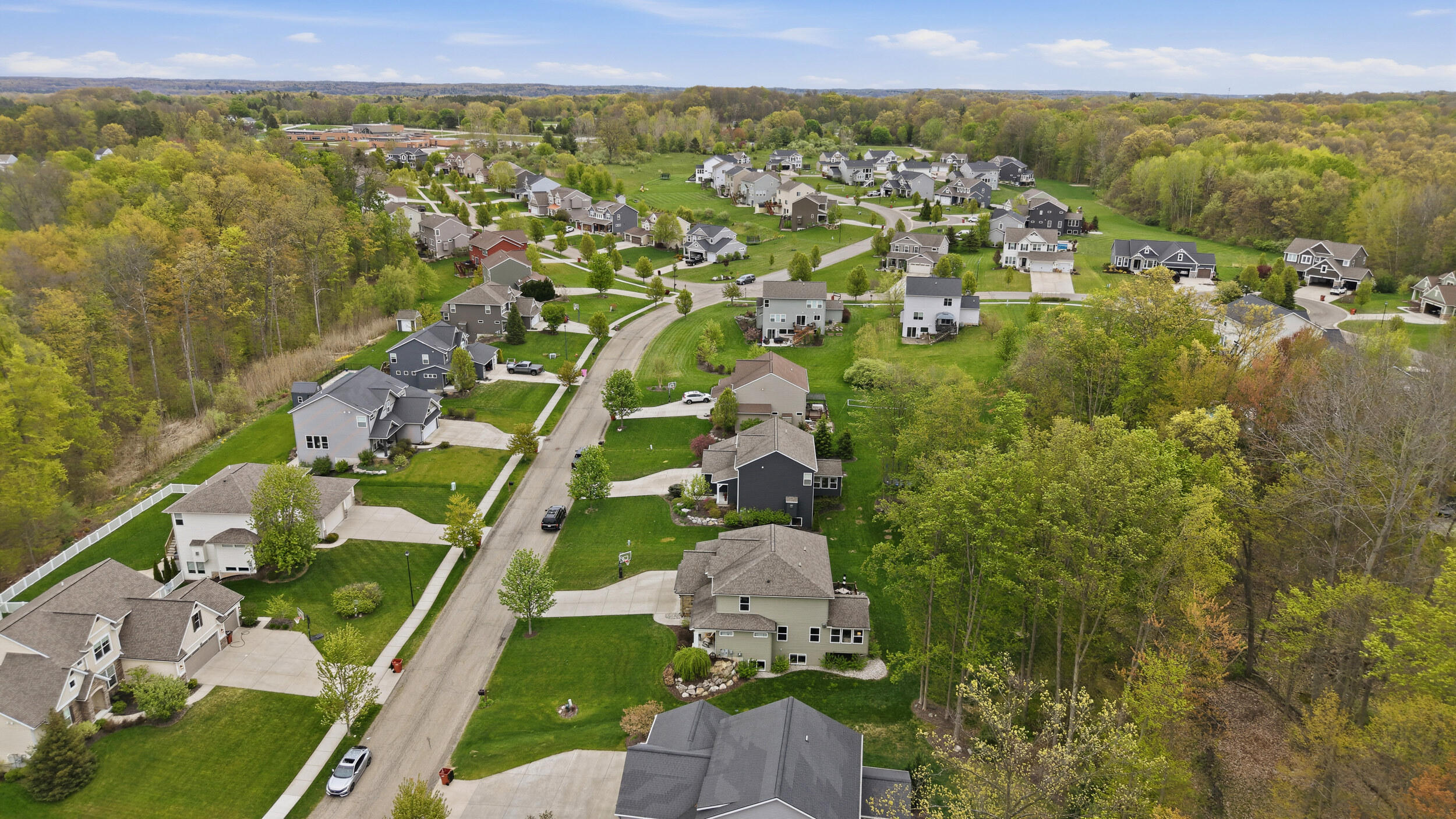 2798 W Morgan Trail NE Rockford MI 49341