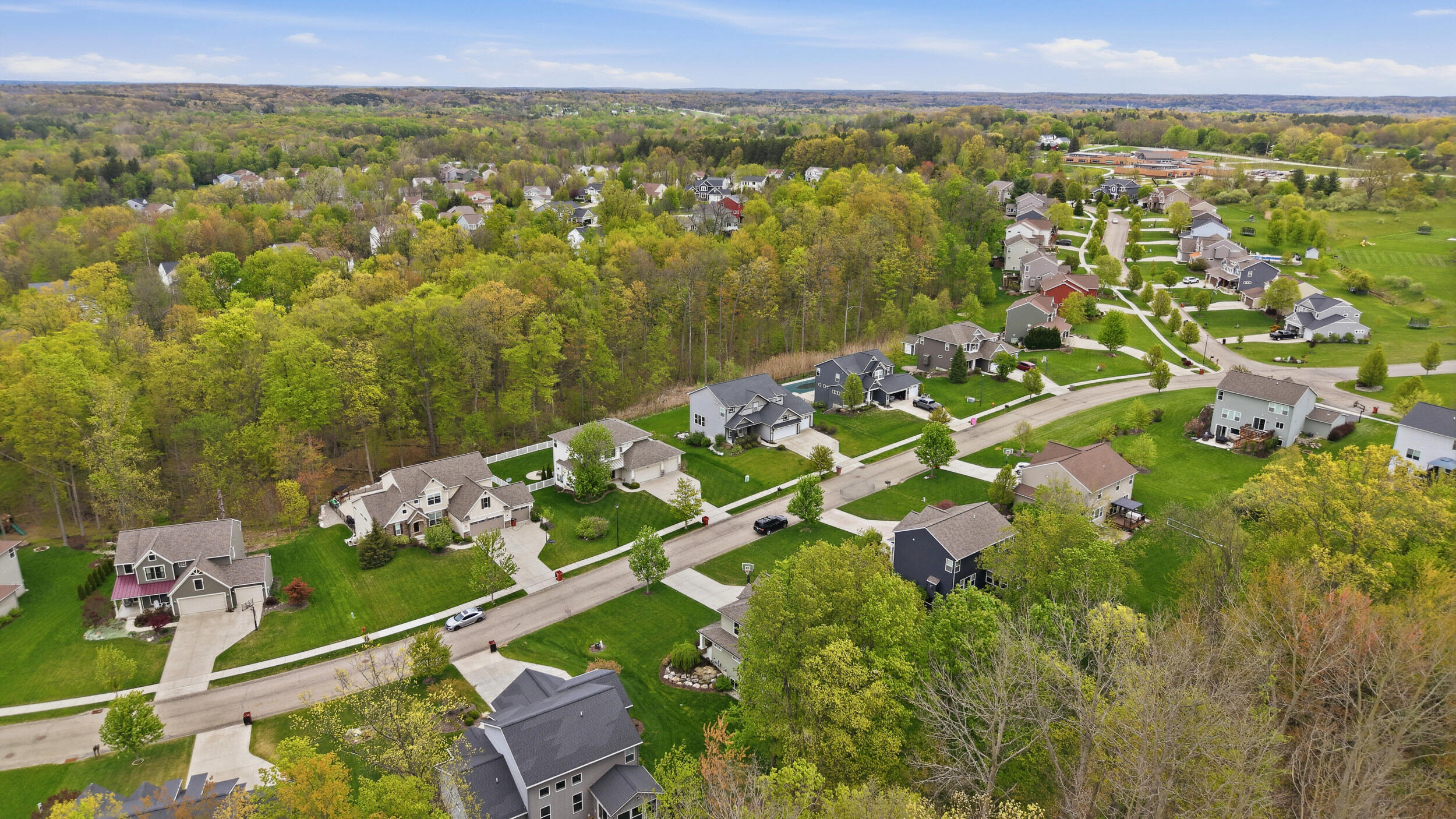 2798 W Morgan Trail NE Rockford MI 49341