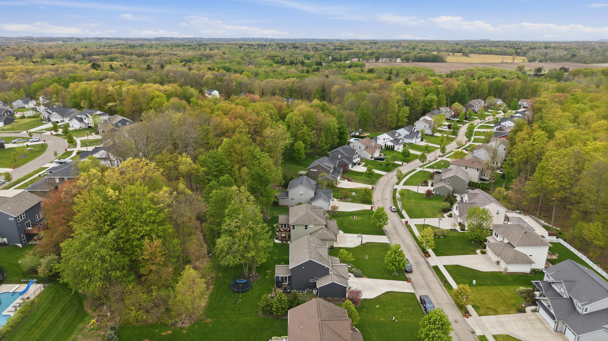2798 W Morgan Trail NE Rockford MI 49341