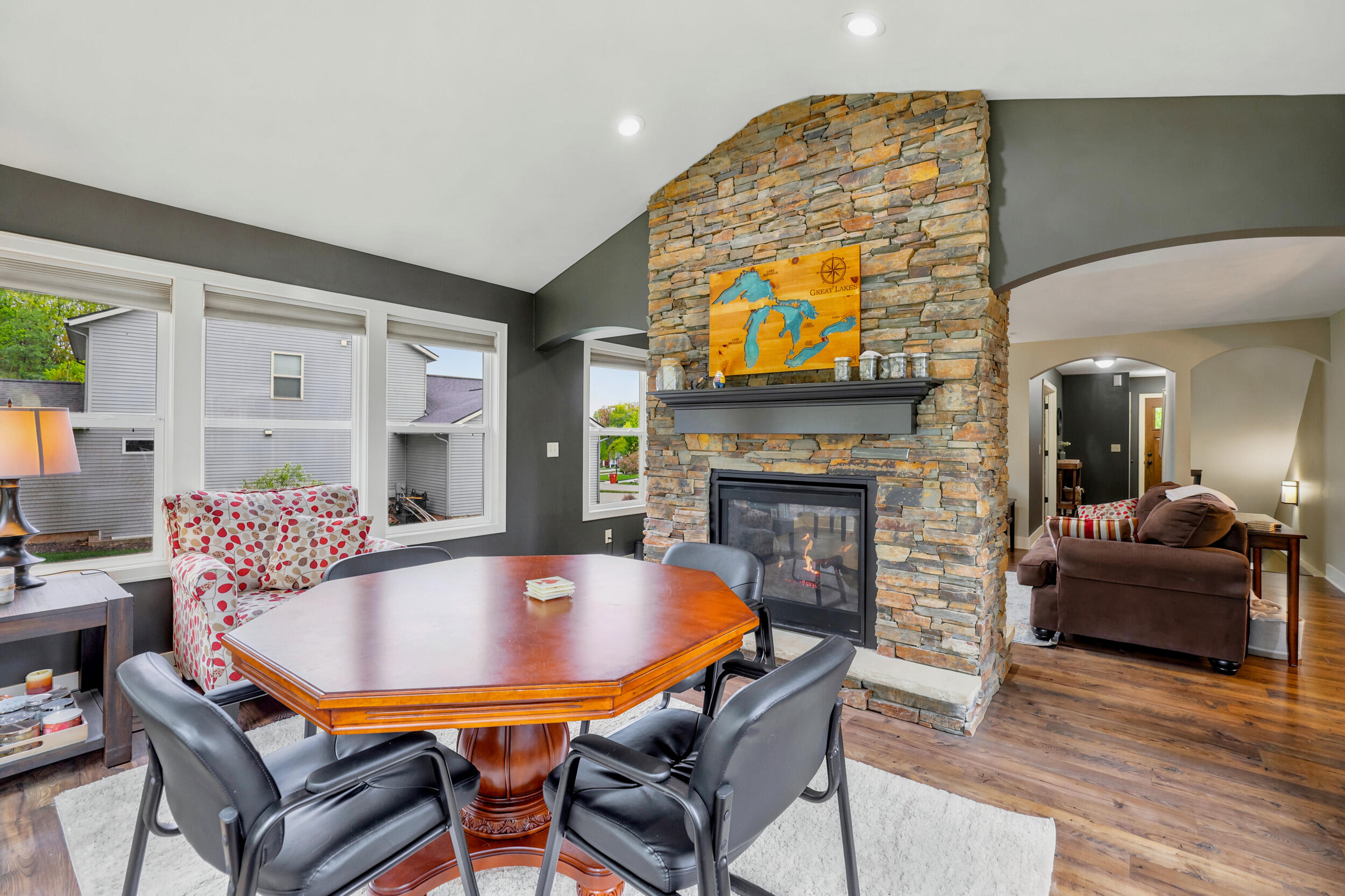 2798 W Morgan Trail NE Rockford MI 49341