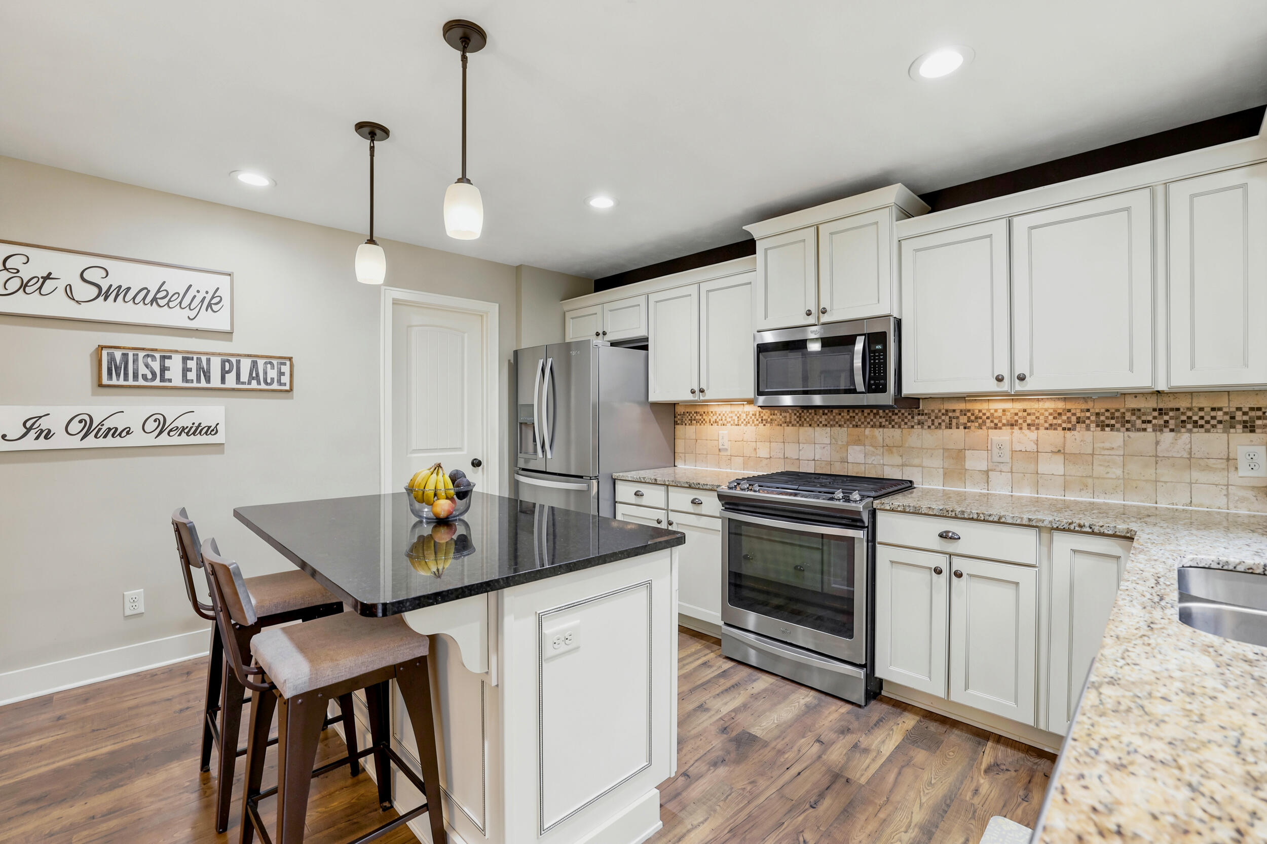 2798 W Morgan Trail NE Rockford MI 49341