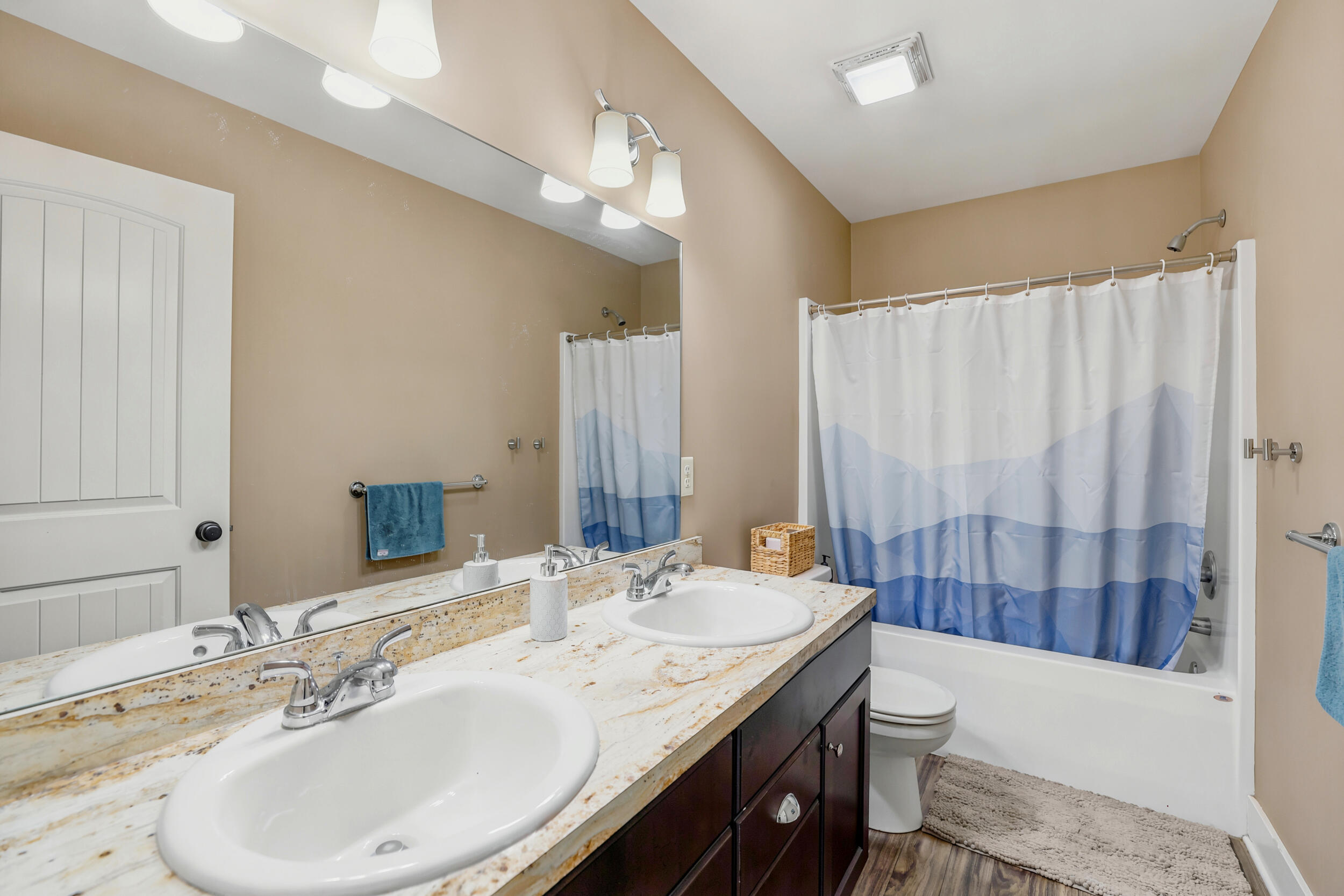 2798 W Morgan Trail NE Rockford MI 49341