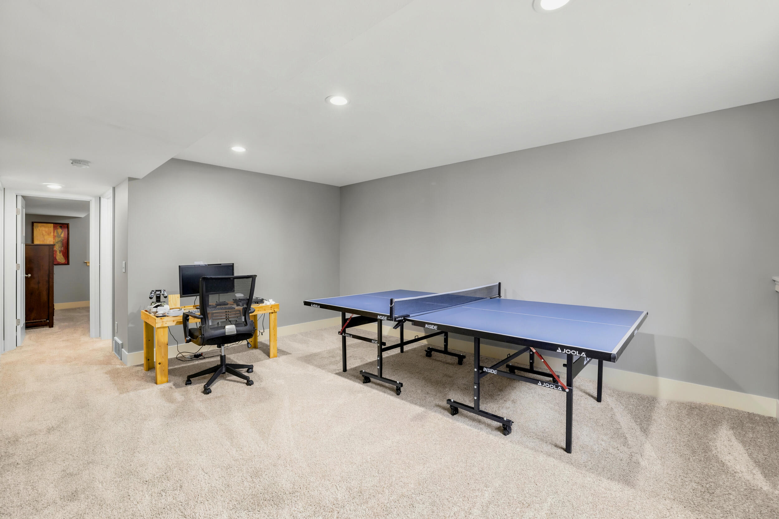 2798 W Morgan Trail NE Rockford MI 49341