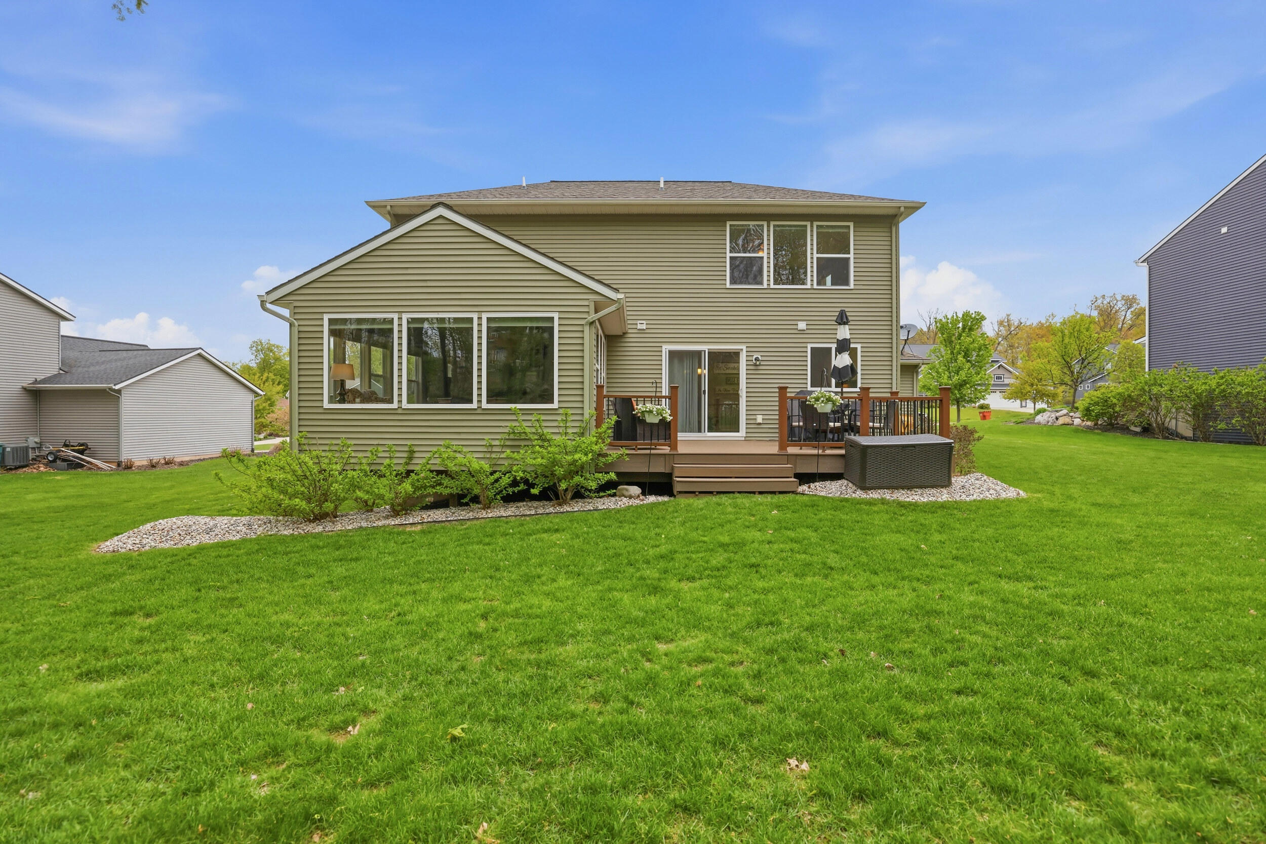 2798 W Morgan Trail NE Rockford MI 49341