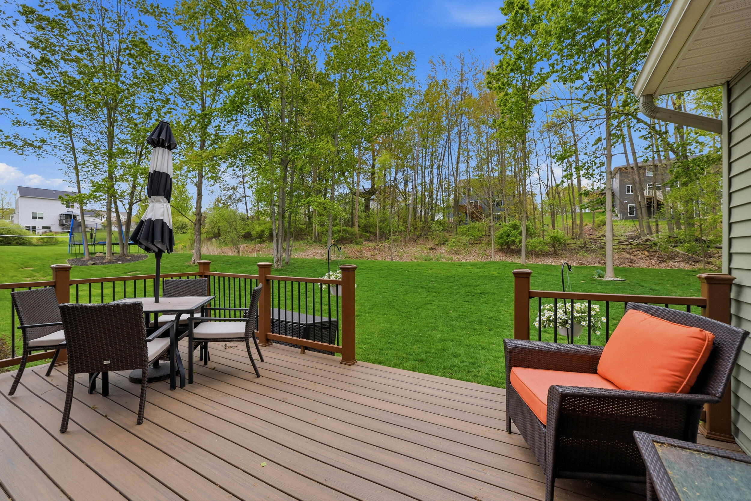 2798 W Morgan Trail NE Rockford MI 49341