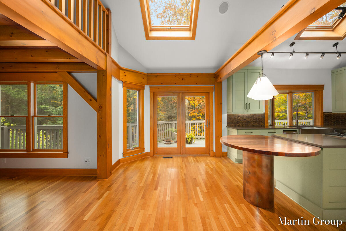 6142 Scenic Woods Circle N Muskegon MI 49445
