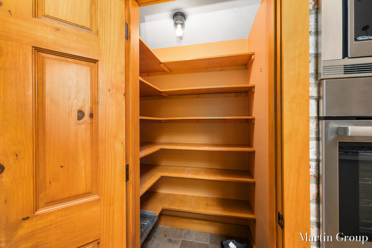 6142 Scenic Woods Circle N Muskegon MI 49445