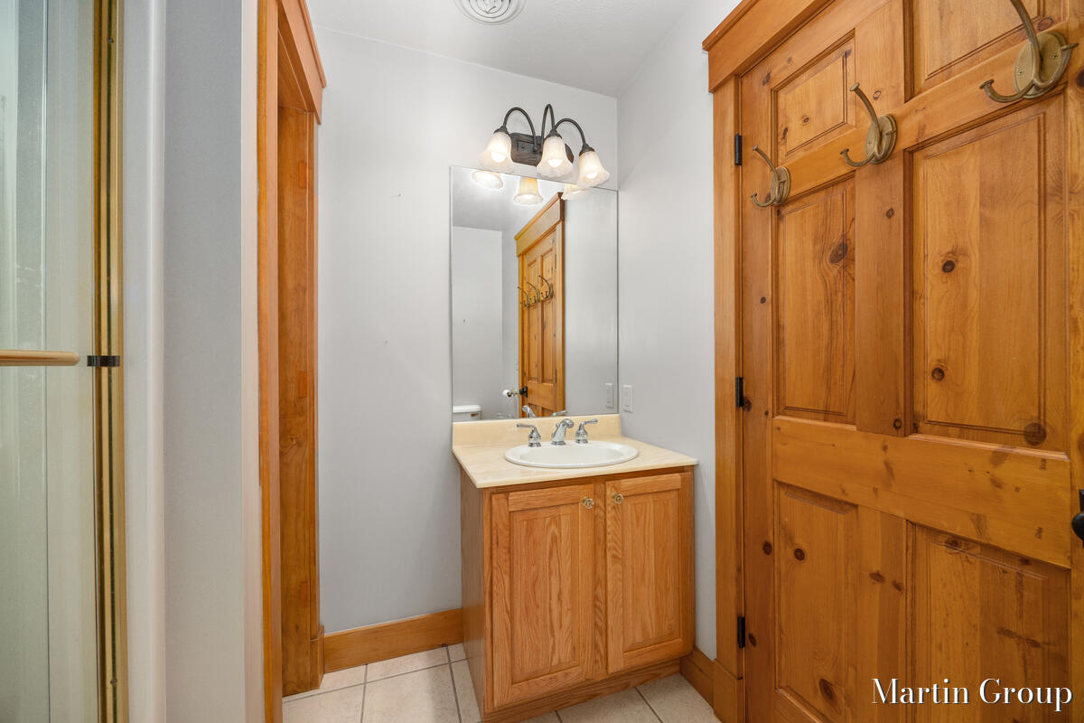 6142 Scenic Woods Circle N Muskegon MI 49445