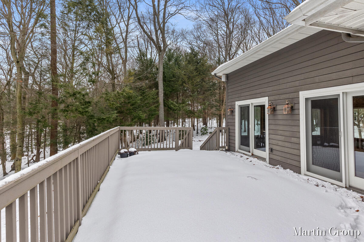 6142 Scenic Woods Circle N Muskegon MI 49445
