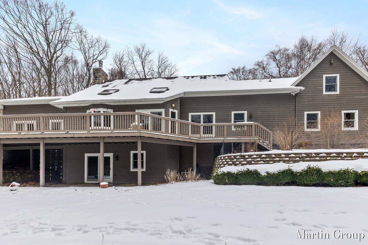 6142 Scenic Woods Circle N Muskegon MI 49445