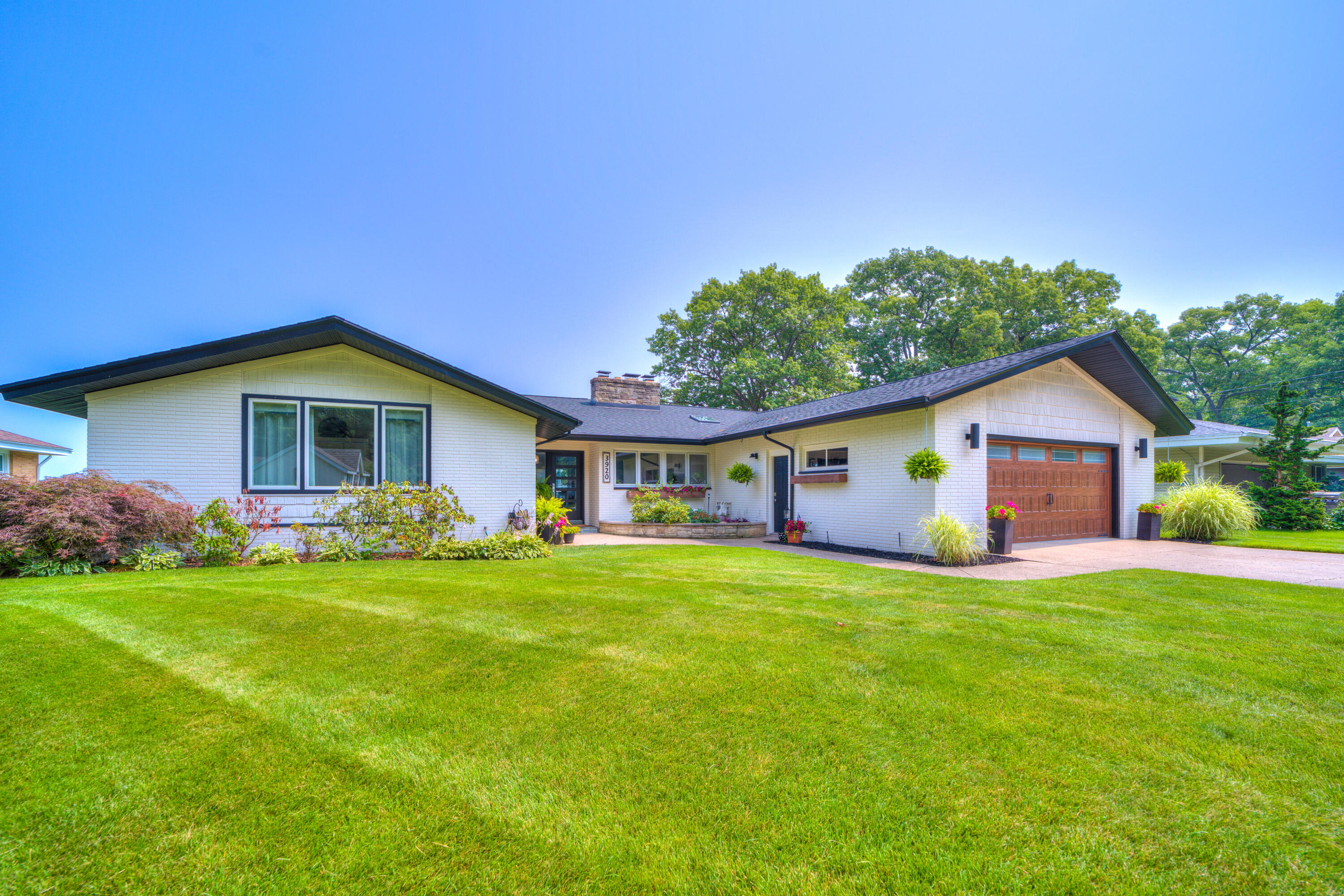 3920 Highgate Road Norton Shores MI 49441