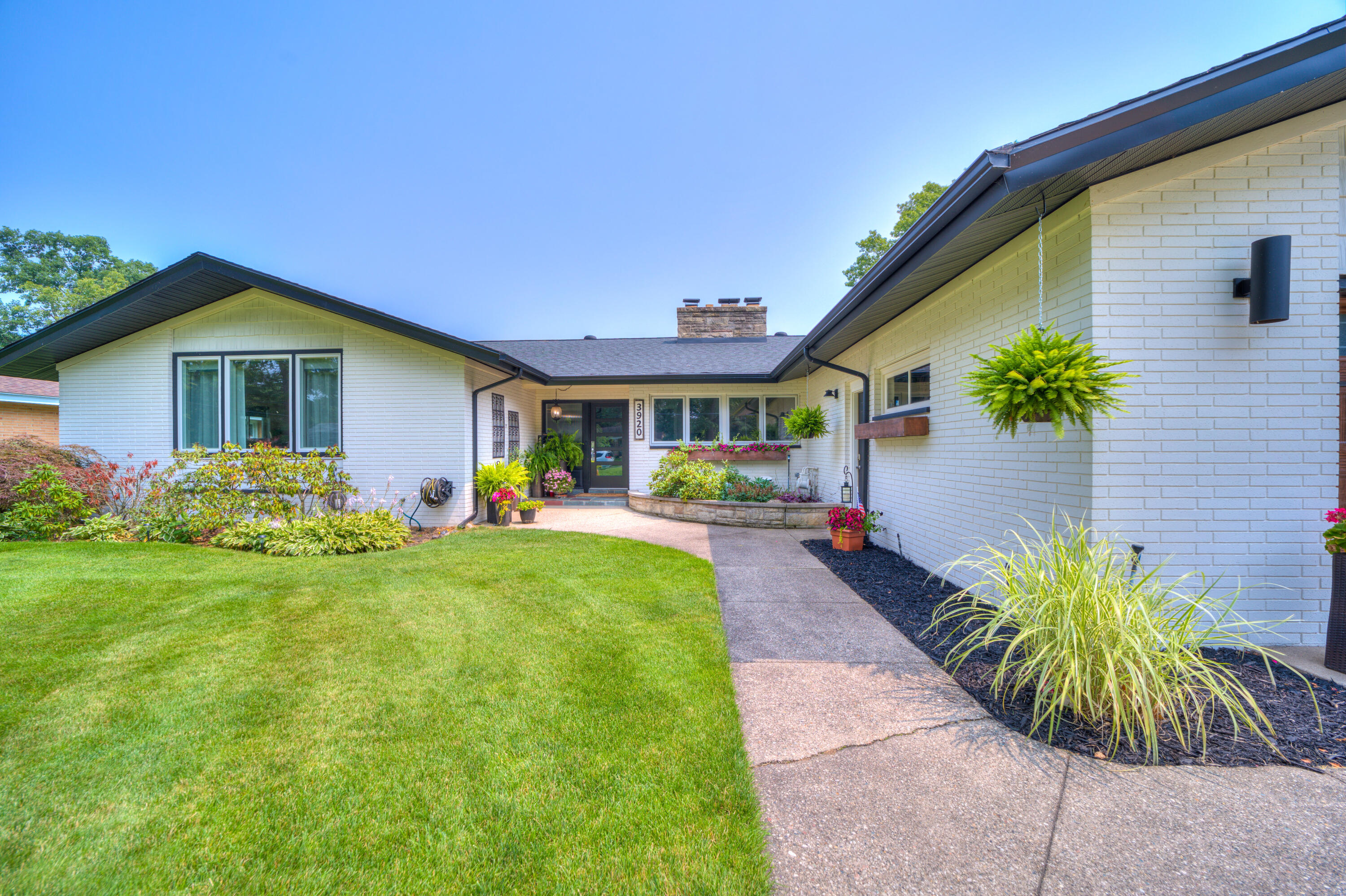 3920 Highgate Road Norton Shores MI 49441