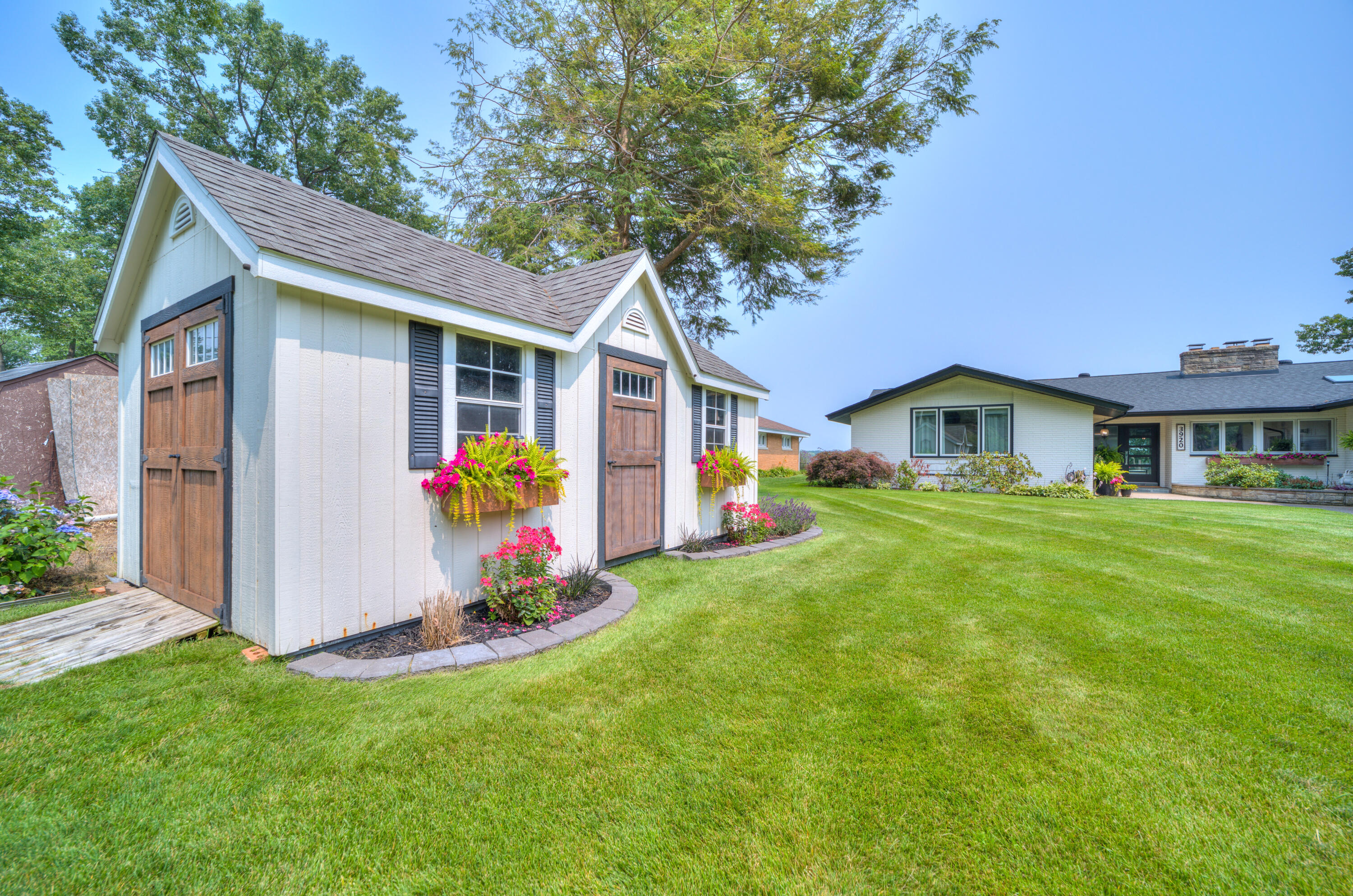 3920 Highgate Road Norton Shores MI 49441