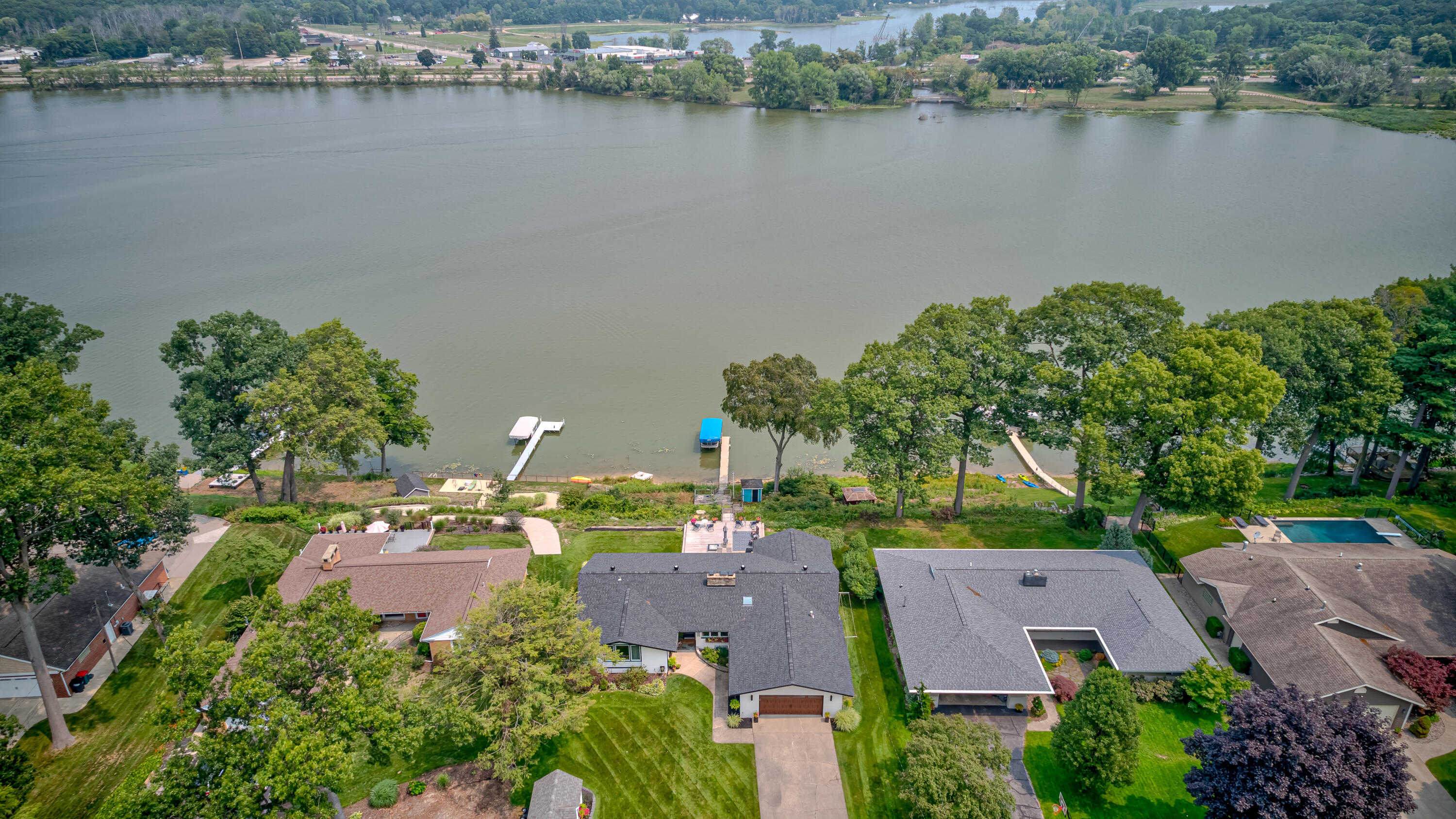 3920 Highgate Road Norton Shores MI 49441