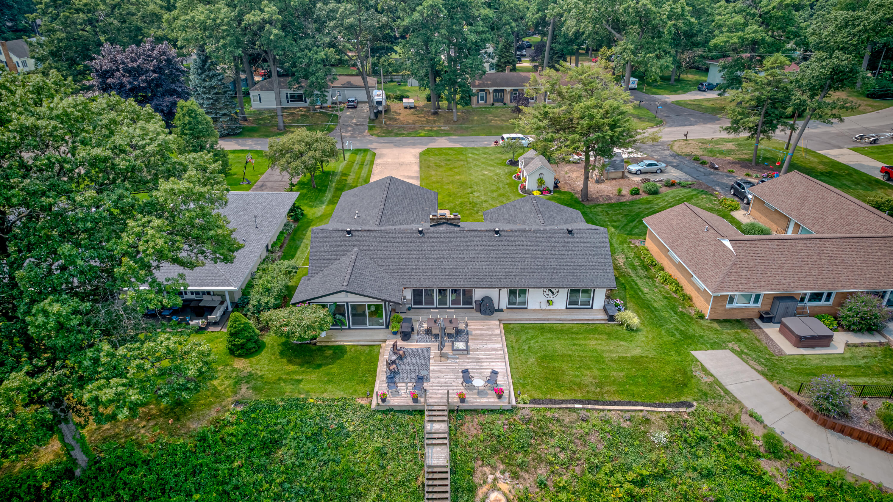 3920 Highgate Road Norton Shores MI 49441
