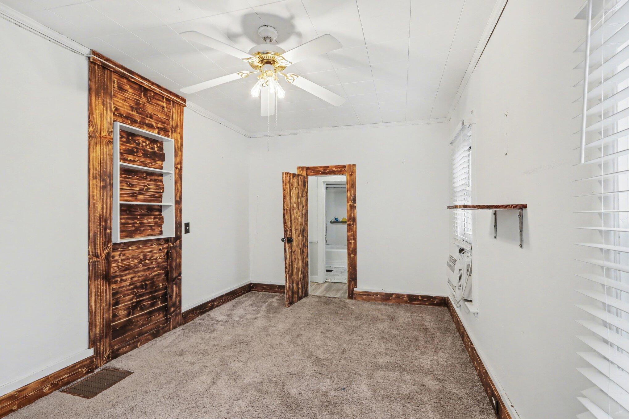 161 North Street Allegan MI 49010