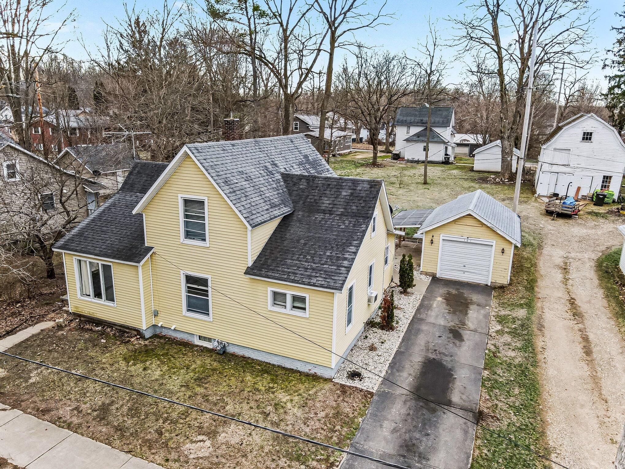 161 North Street Allegan MI 49010