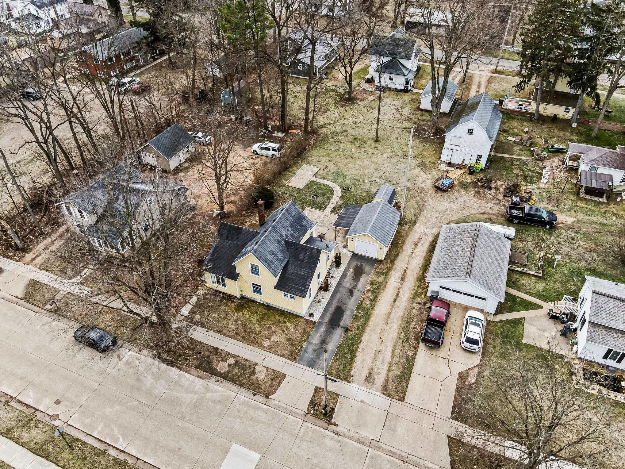 161 North Street Allegan MI 49010