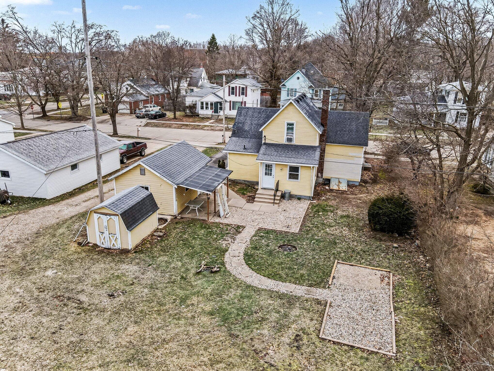 161 North Street Allegan MI 49010