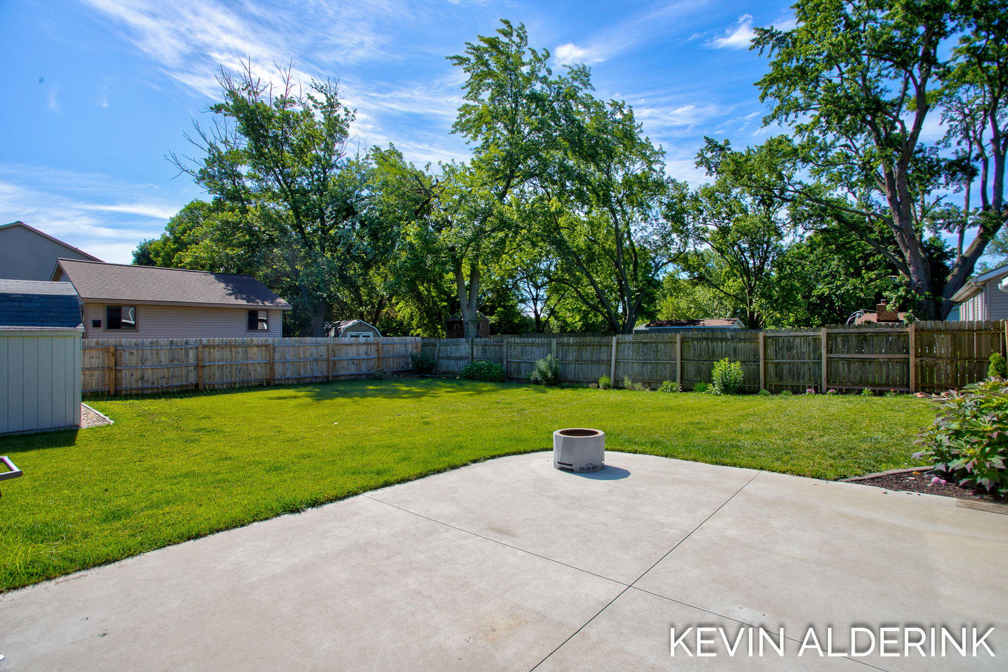 1738 92nd Avenue Zeeland MI 49464