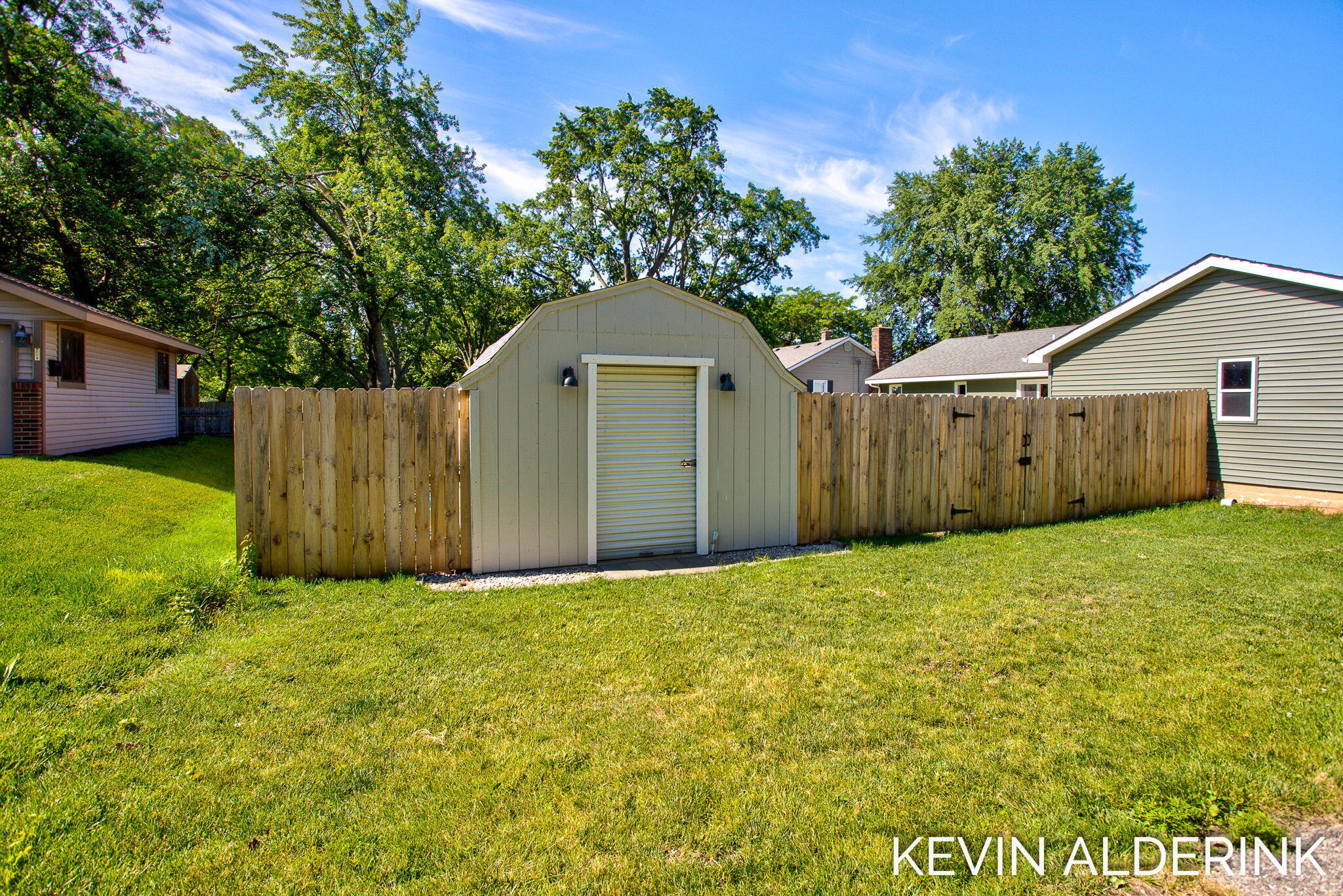 1738 92nd Avenue Zeeland MI 49464