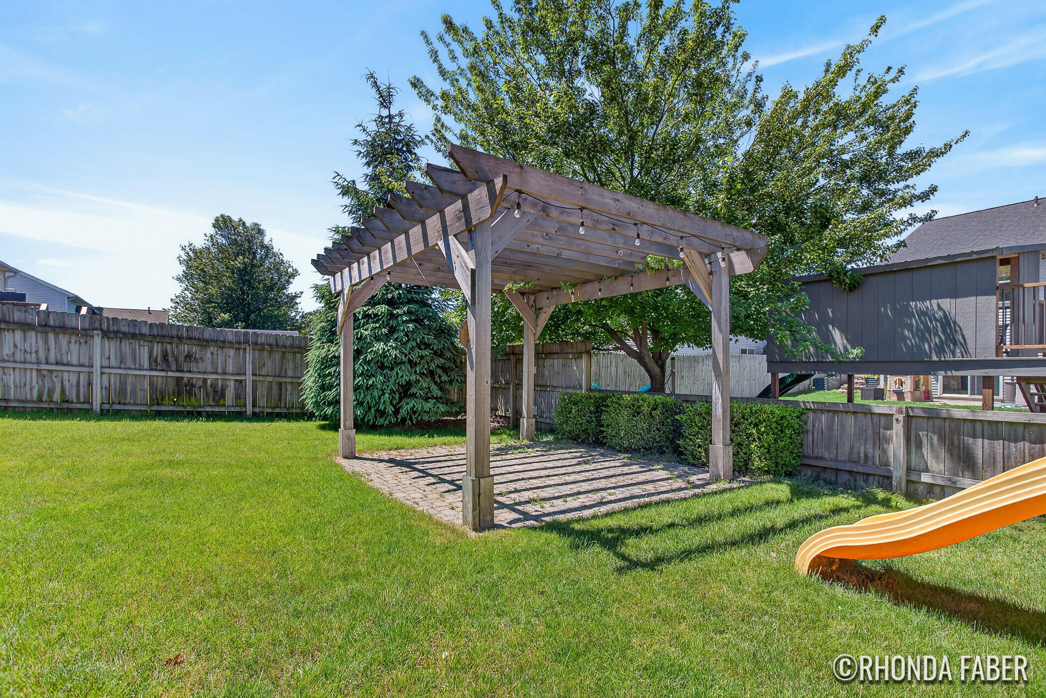 3933 Spruce Lane Holland MI 49424