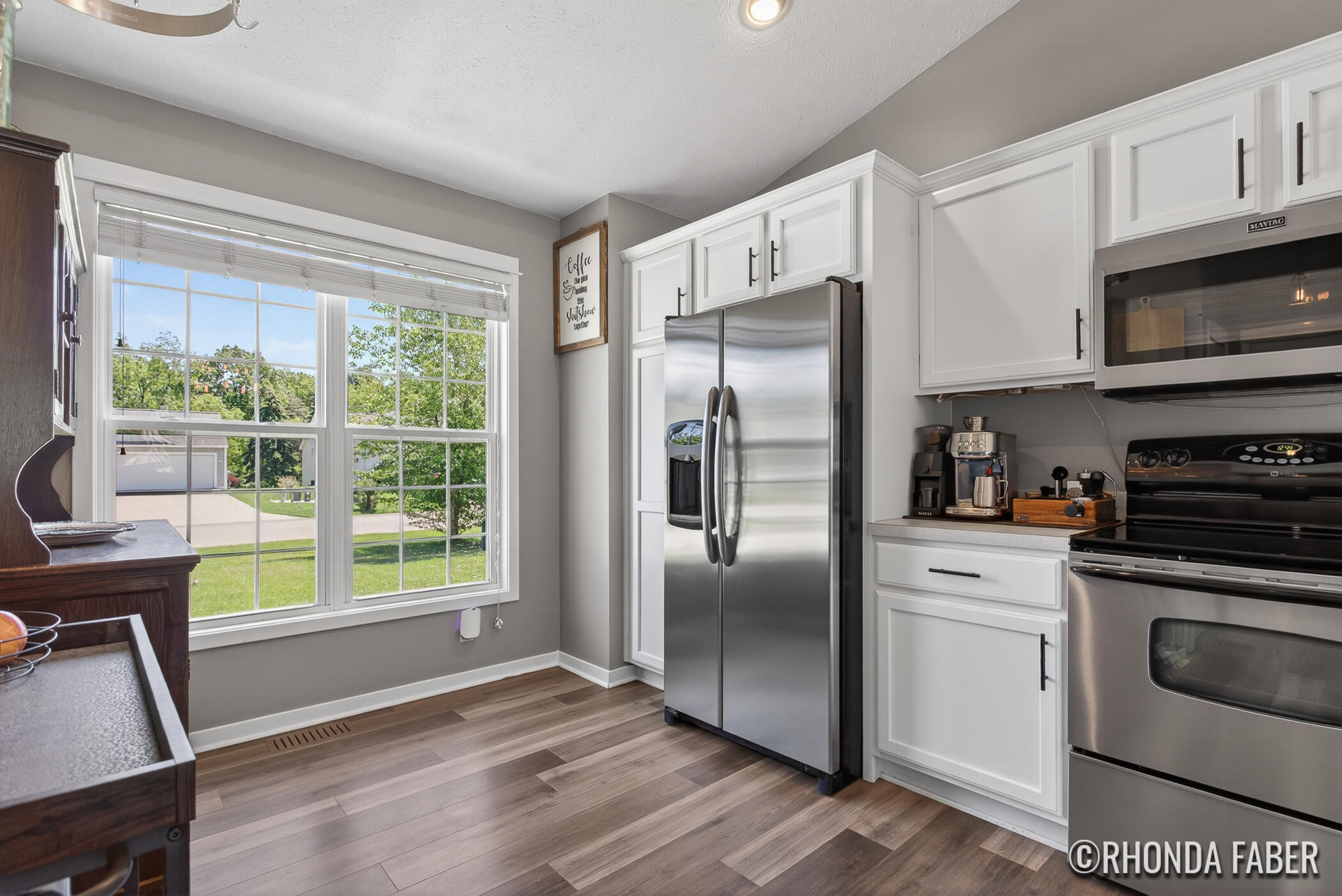 3933 Spruce Lane Holland MI 49424