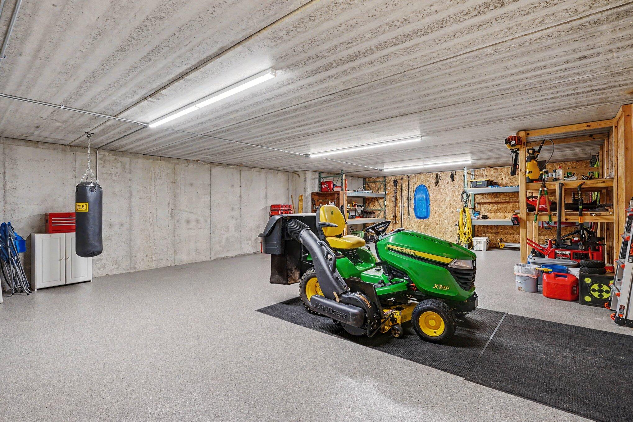 3559 Elk Court Zeeland MI 49464