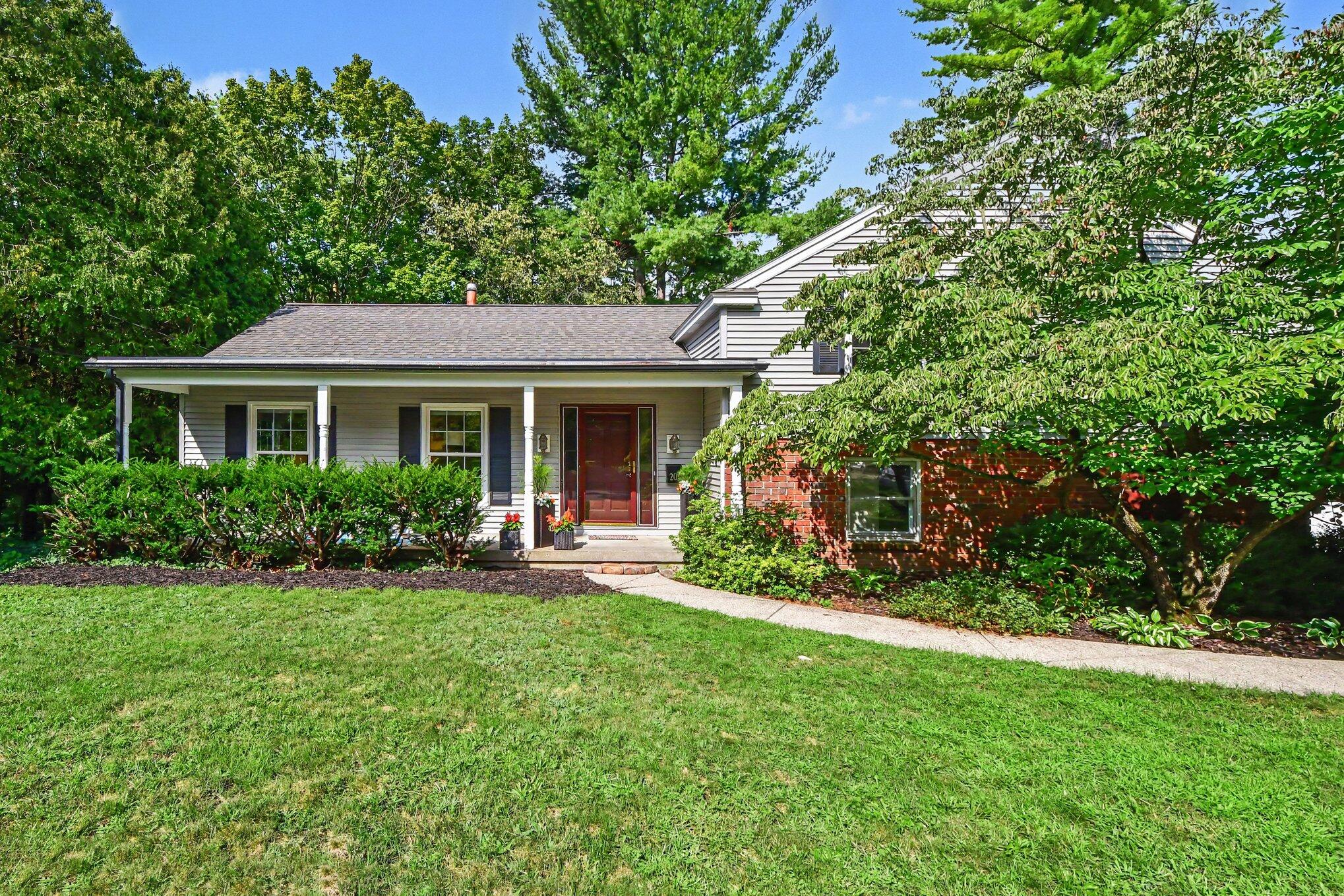 201 S Monroe Street NE Rockford MI 49341