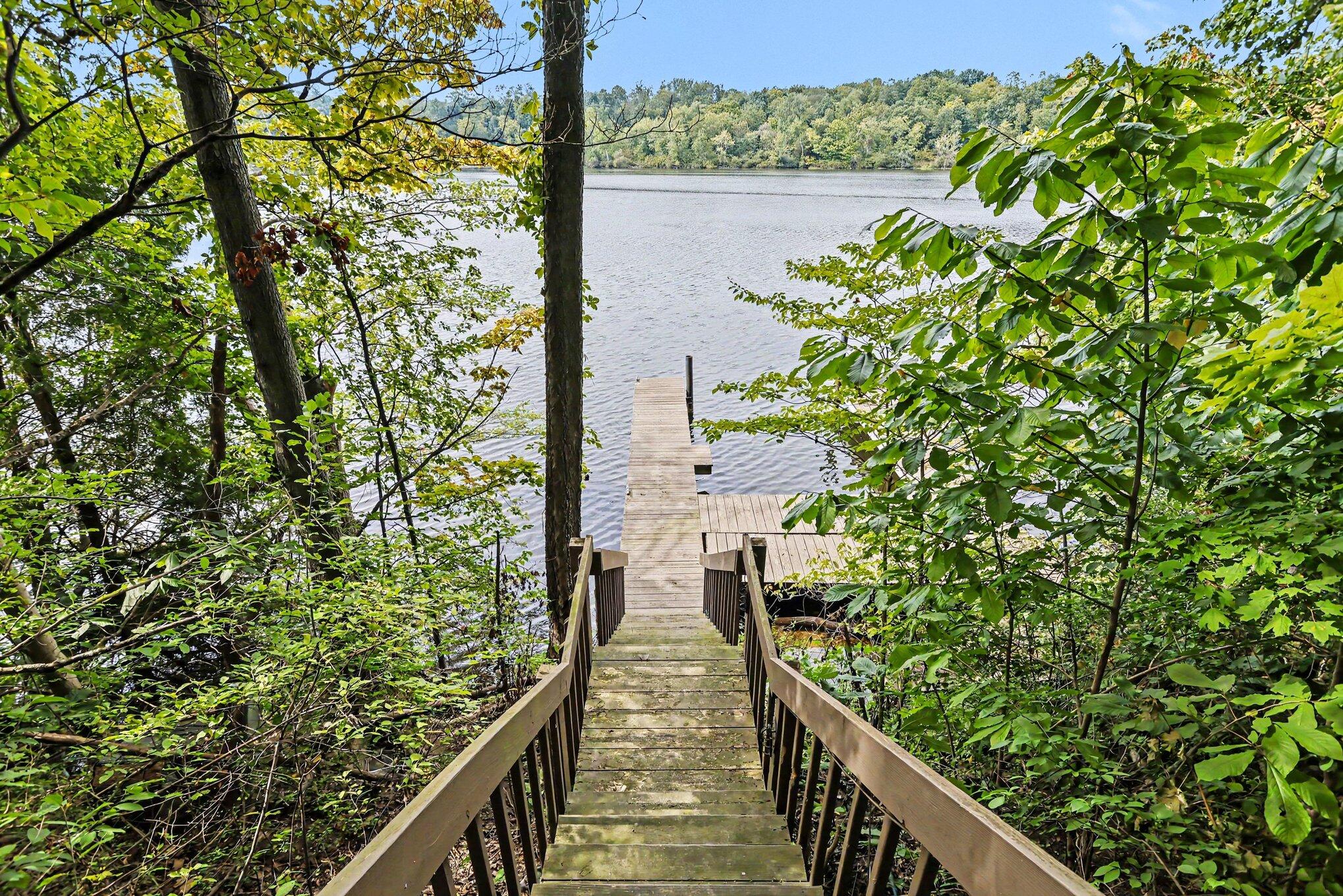 4245 Lake Chapin Bluff Berrien Springs MI 49103