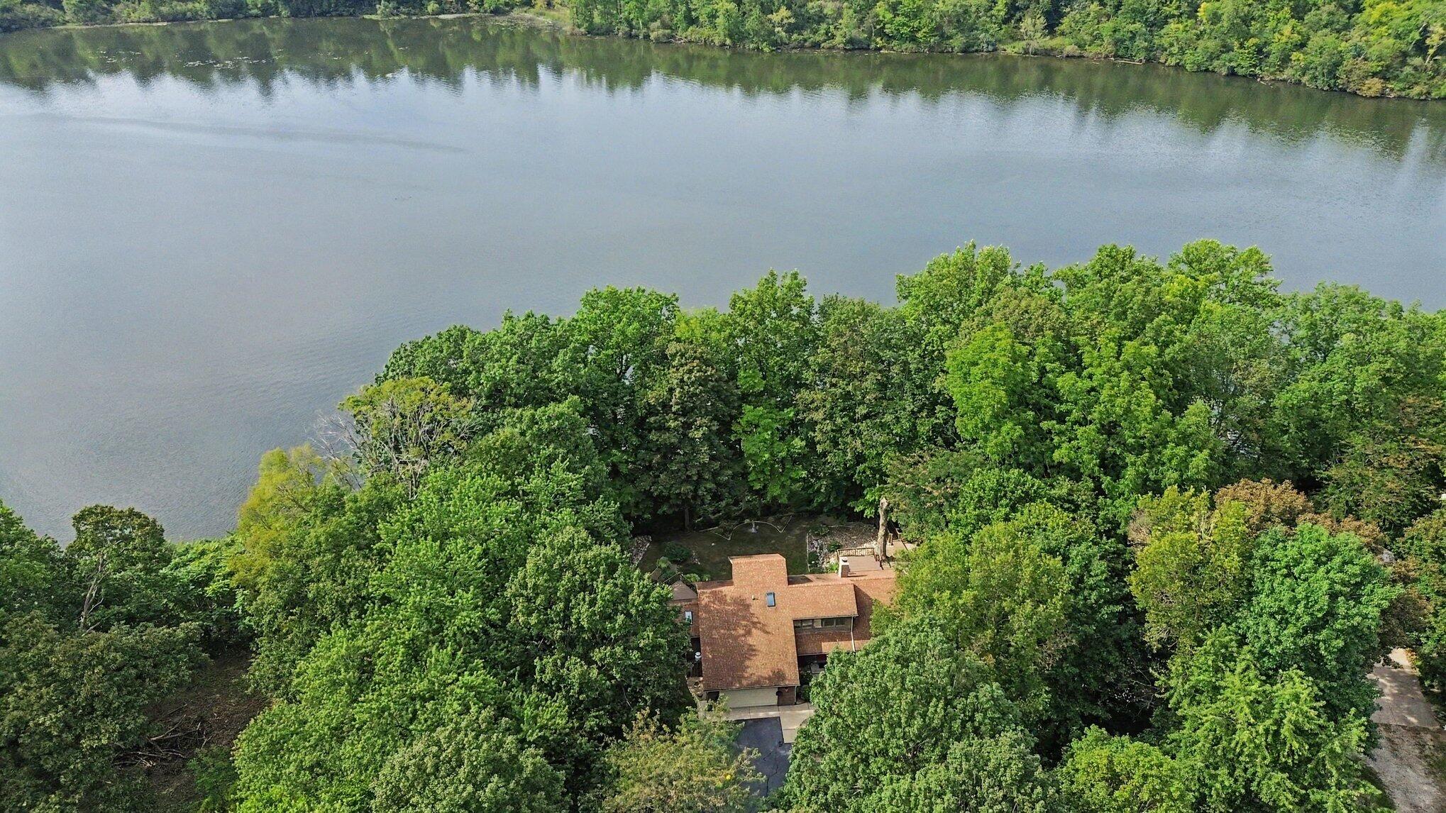 4245 Lake Chapin Bluff Berrien Springs MI 49103