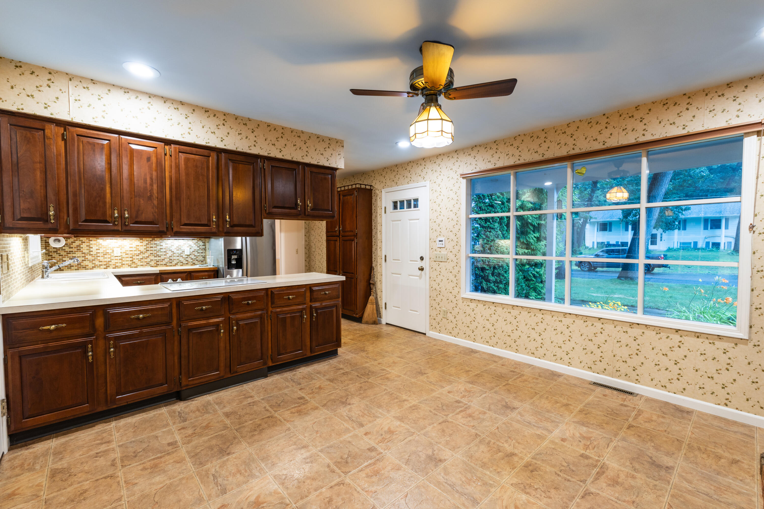 8245 Heritage Drive Kalamazoo MI 49009