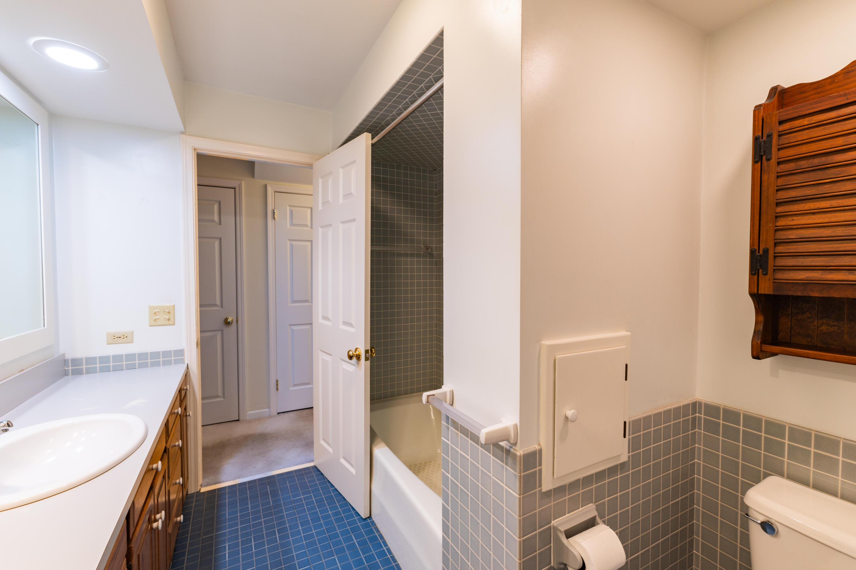 8245 Heritage Drive Kalamazoo MI 49009