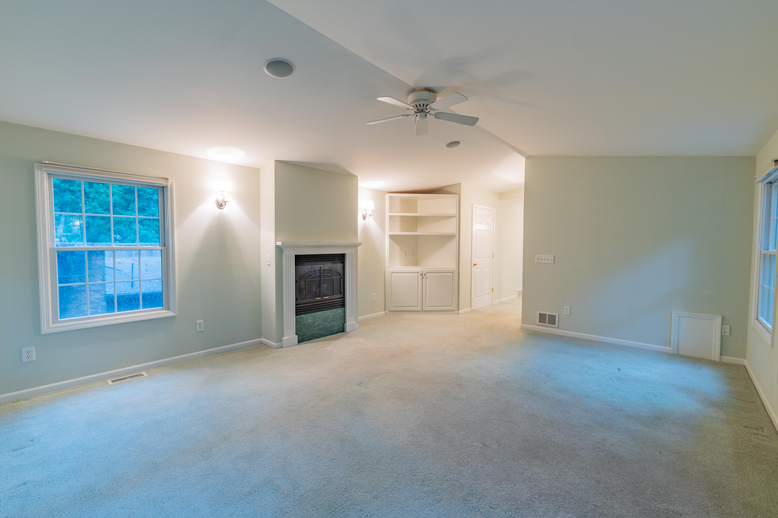 8245 Heritage Drive Kalamazoo MI 49009
