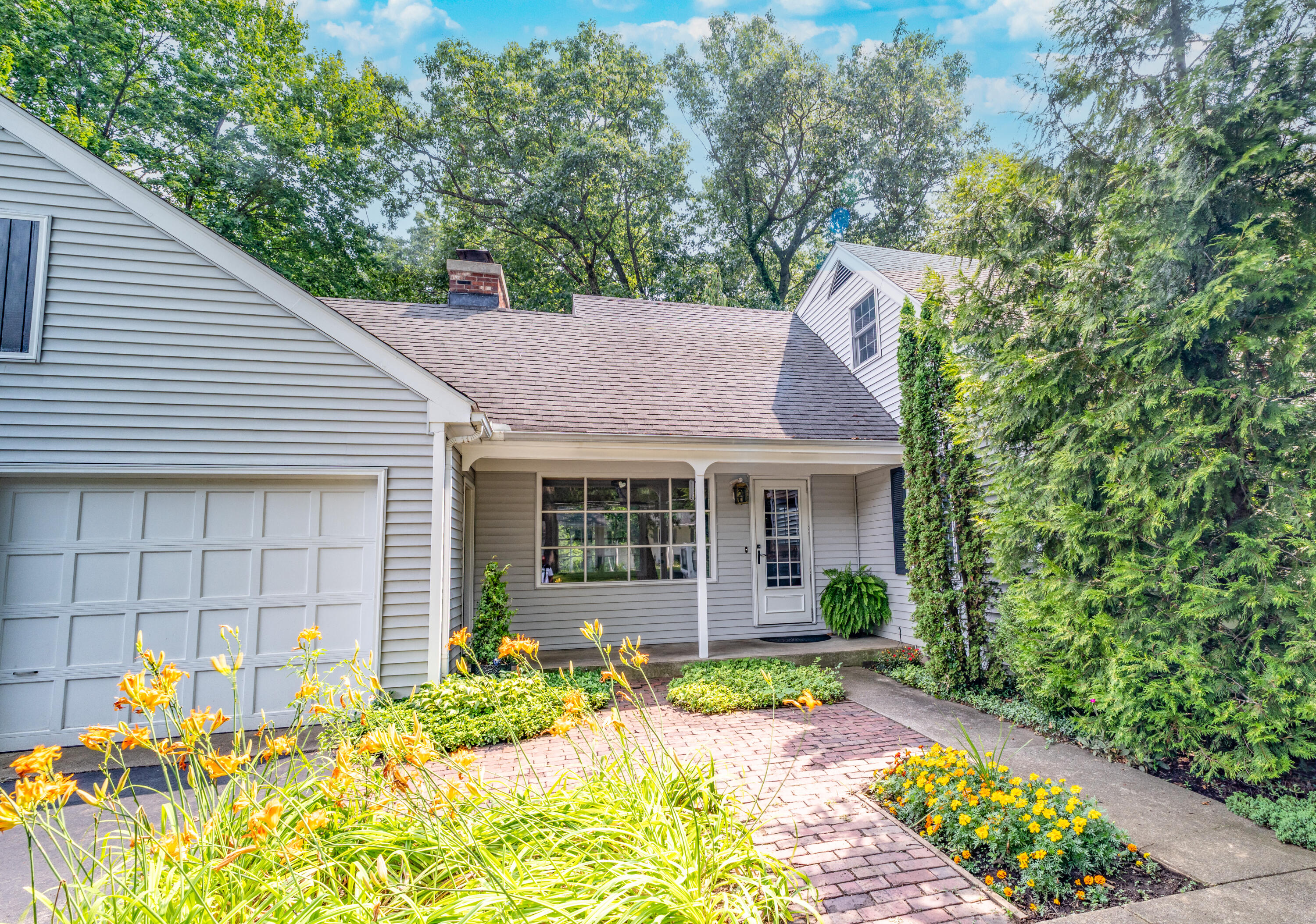 8245 Heritage Drive Kalamazoo MI 49009