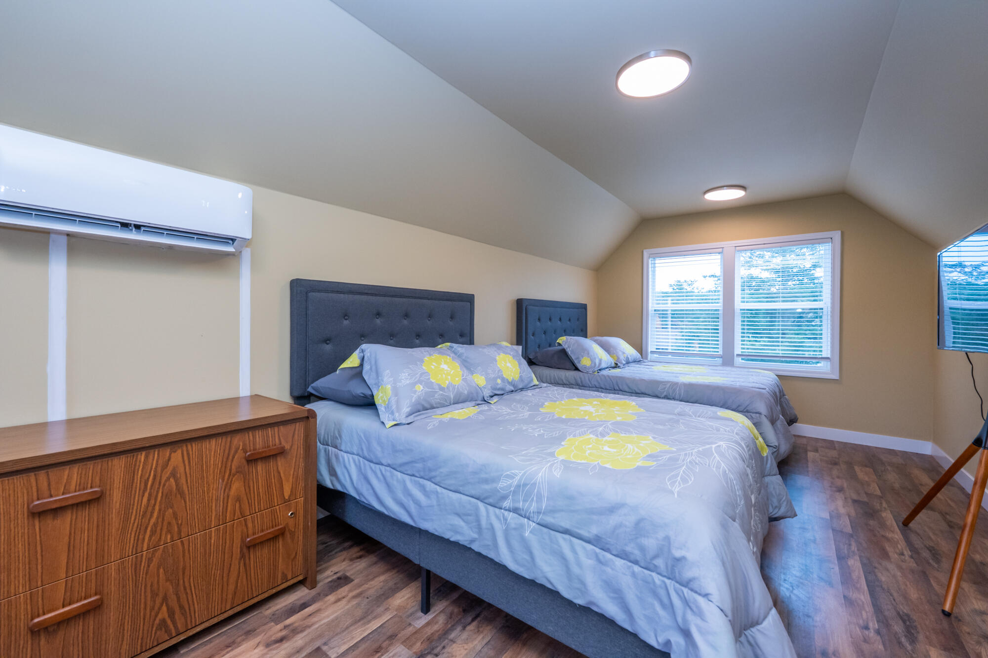 4155 Hagar Shore Road Coloma MI 49038