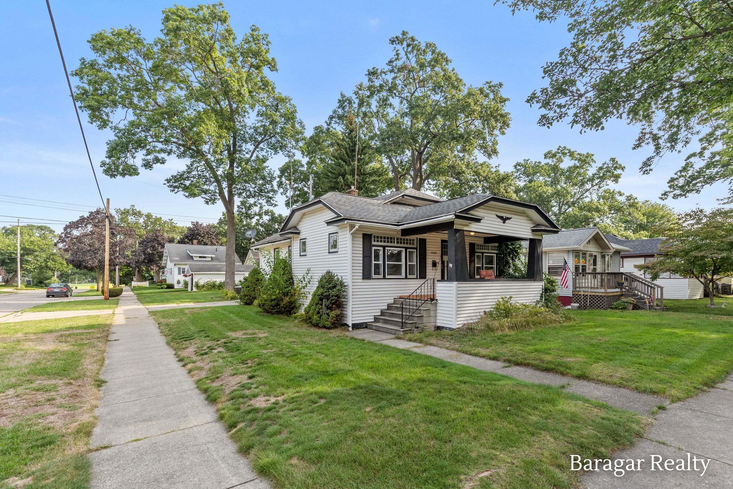 2292 Miner Avenue Muskegon MI 49441