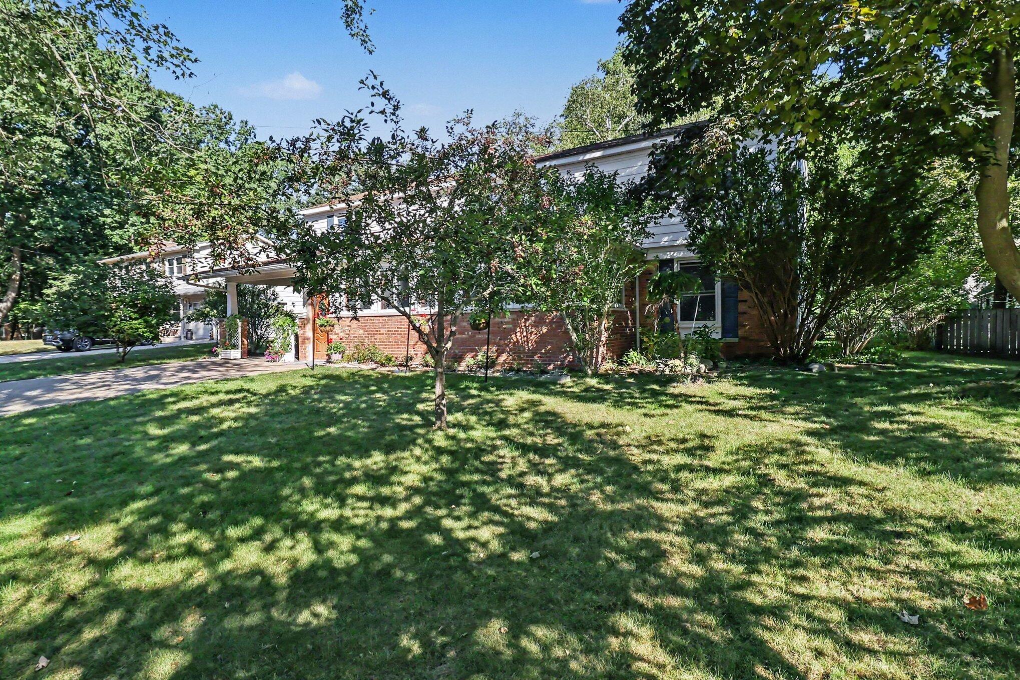 911 Seminole Avenue Ludington MI 49431