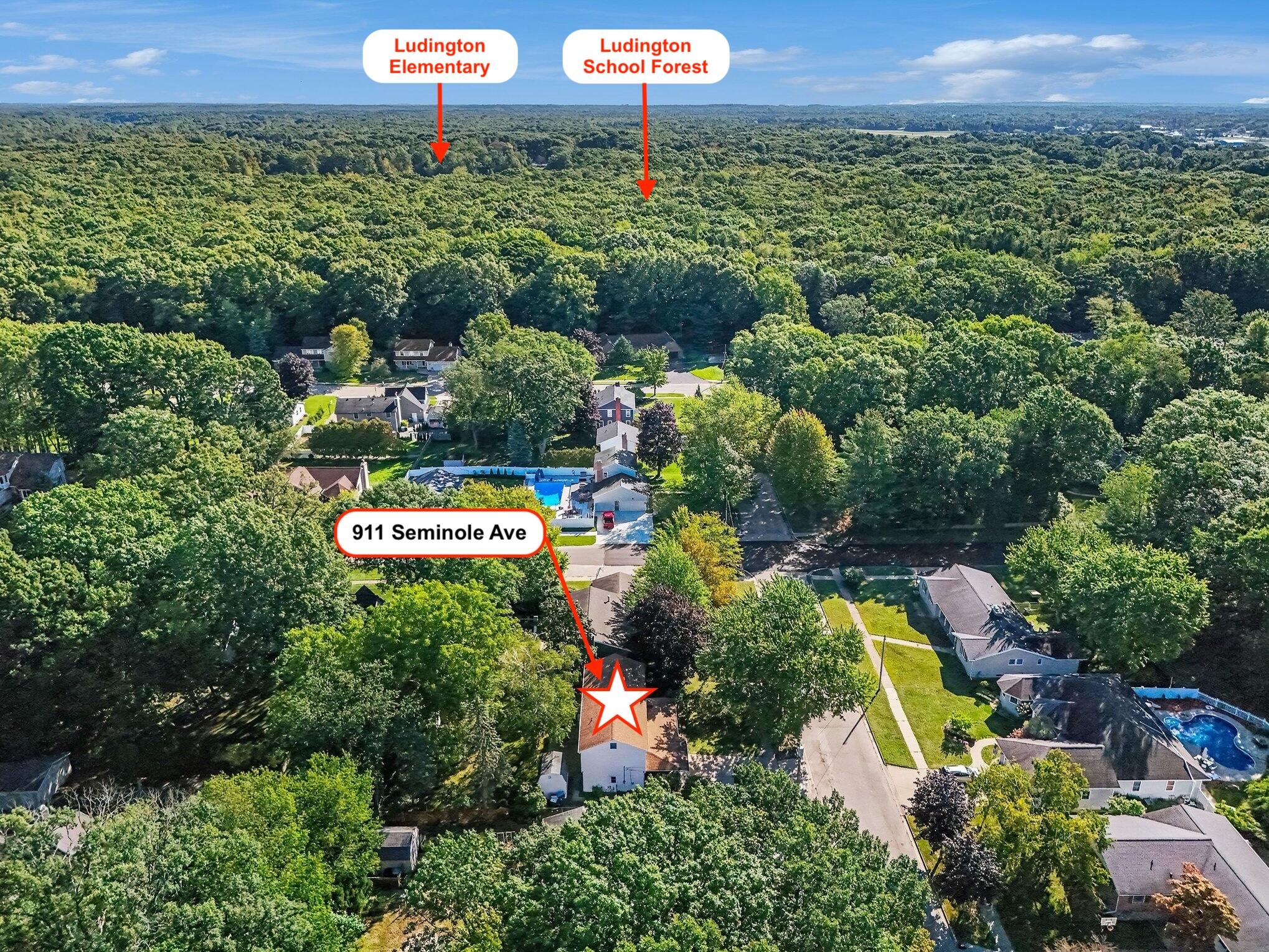 911 Seminole Avenue Ludington MI 49431