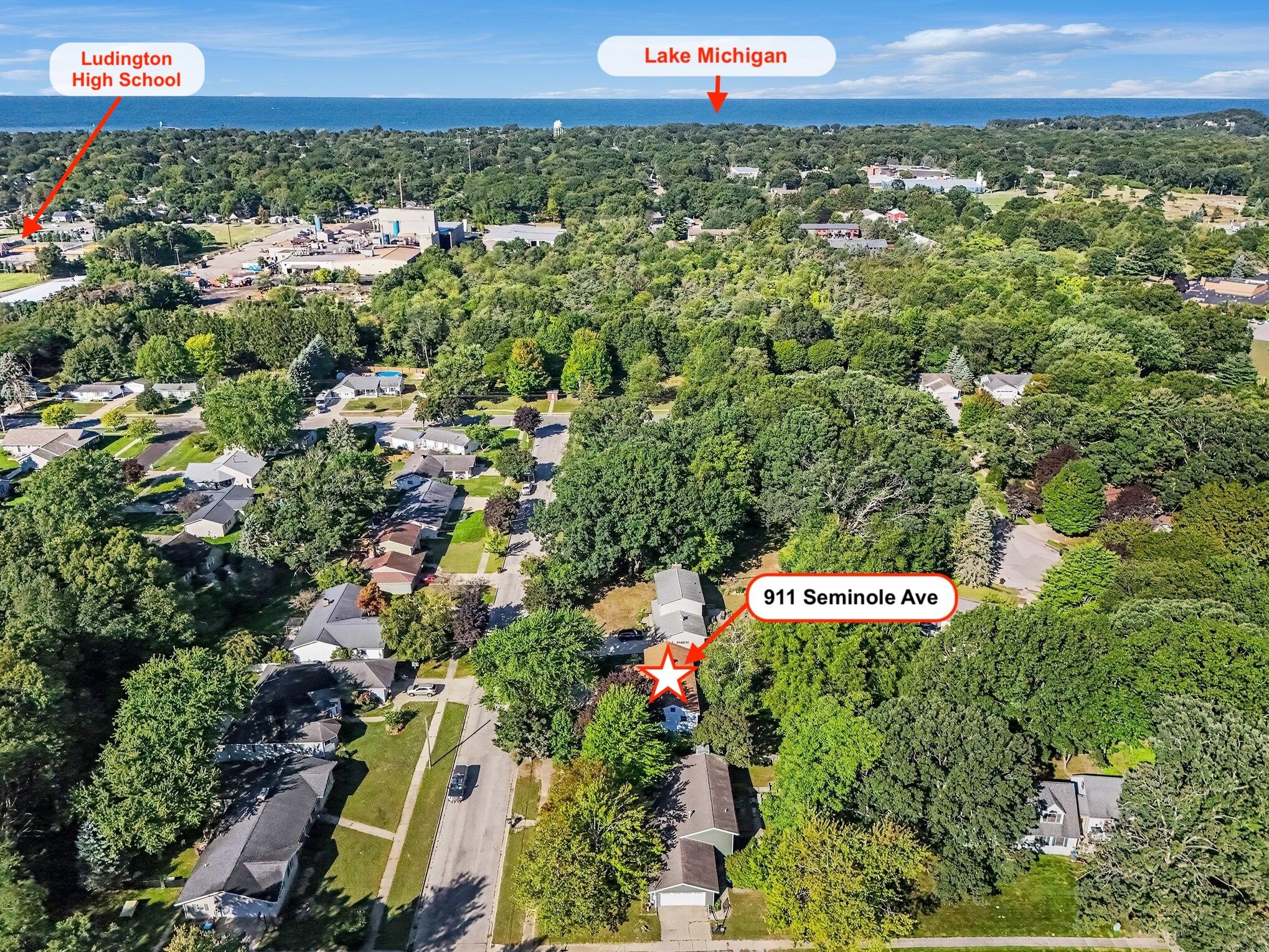 911 Seminole Avenue Ludington MI 49431
