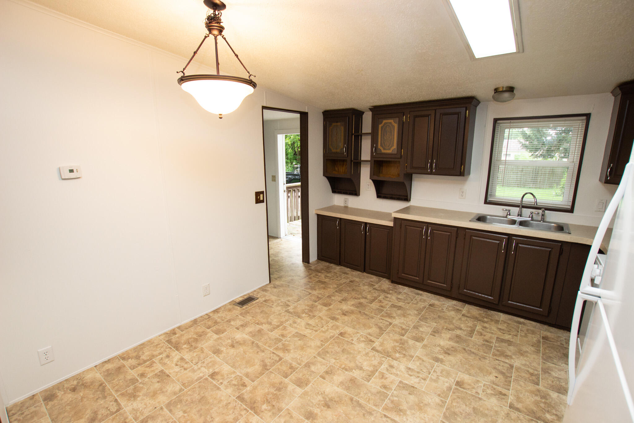 318 S East Street Cassopolis MI 49031